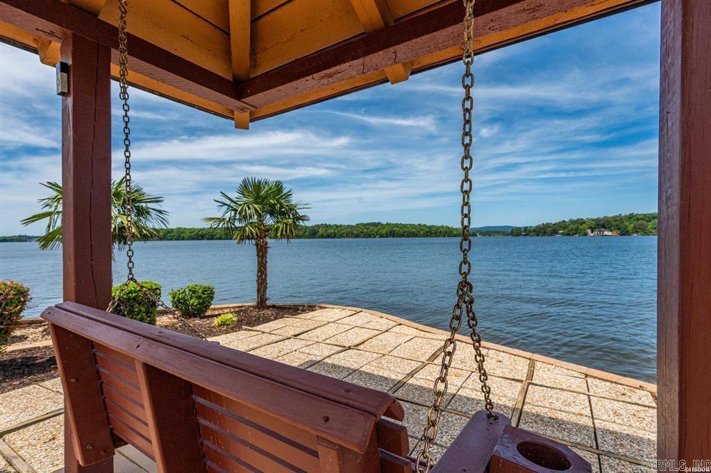 Farr Shores - Residential