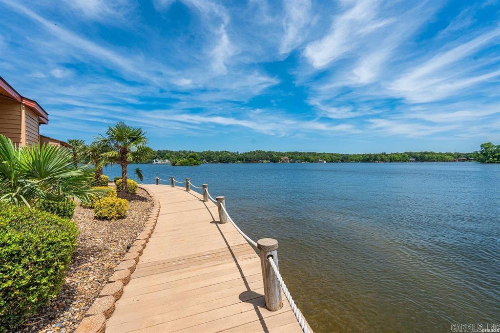 Farr Shores - Residential