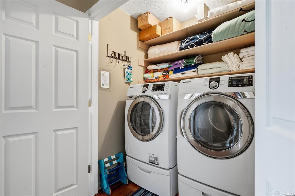 Farr Shores - Residential