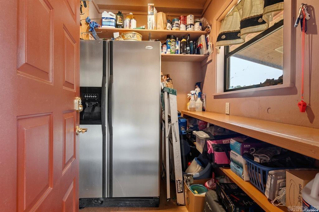 Farr Shores - Residential