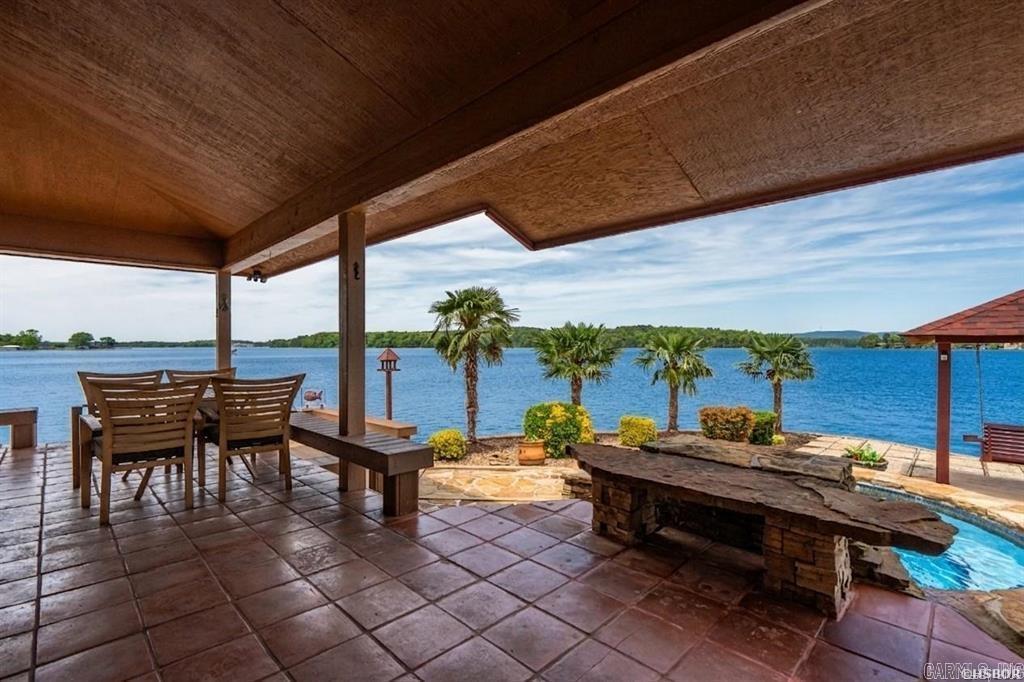 Farr Shores - Residential