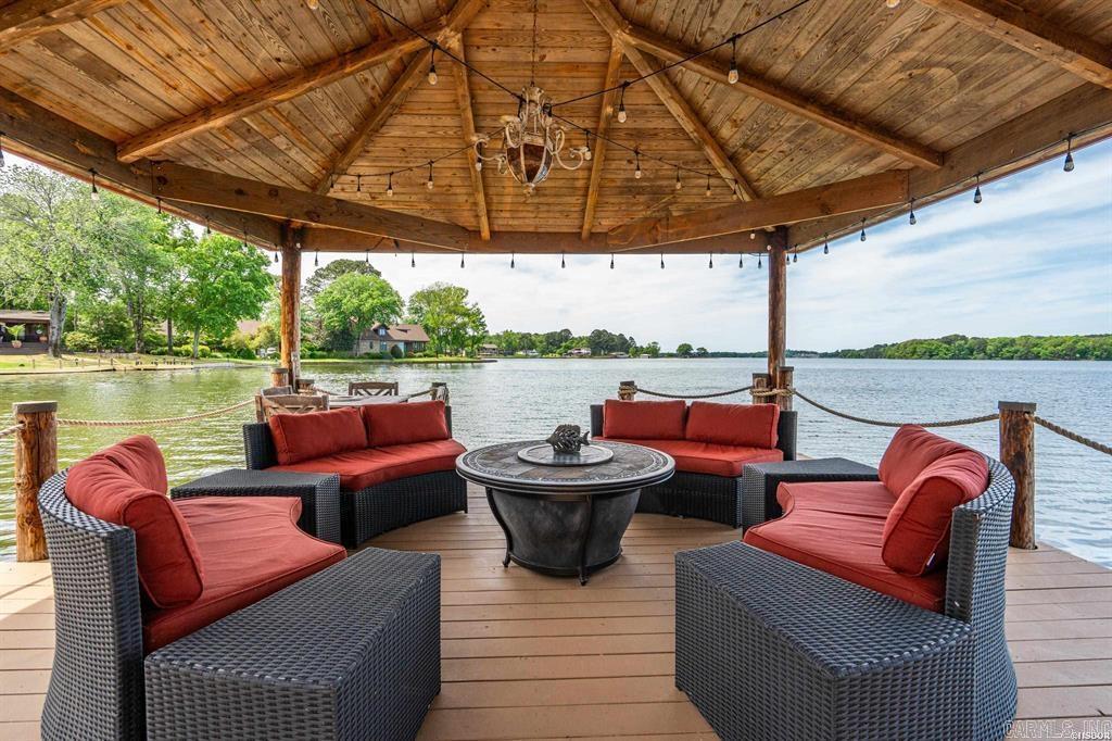 Farr Shores - Residential