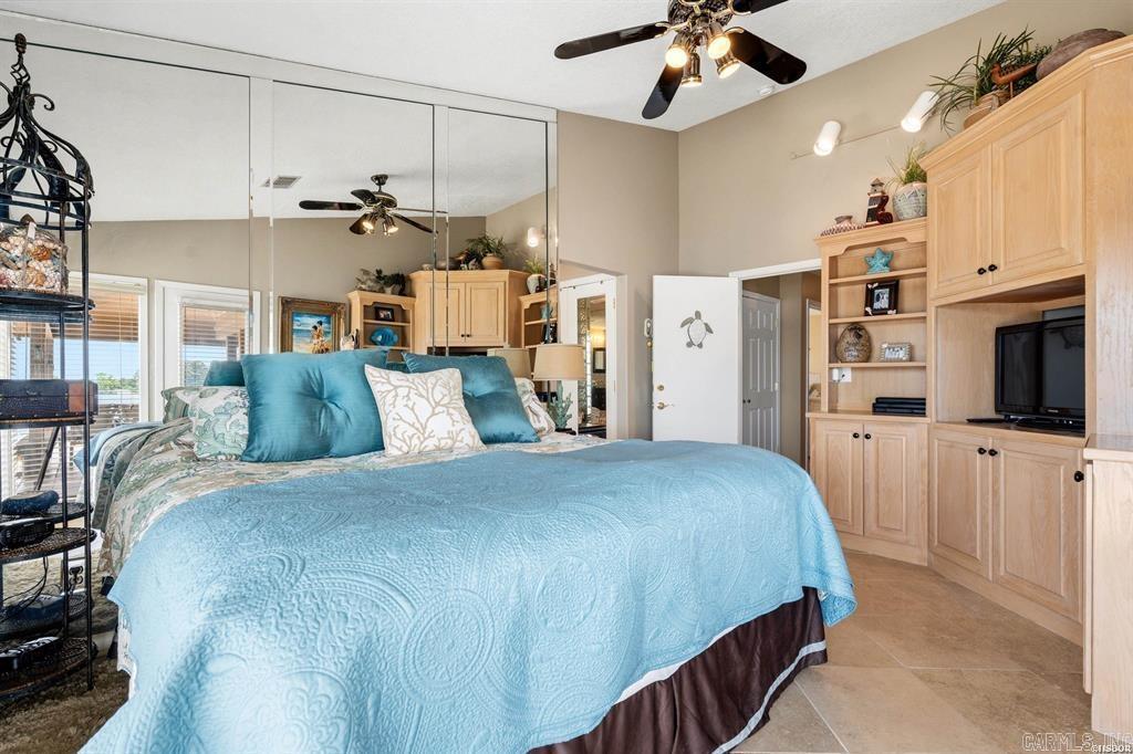 Farr Shores - Residential