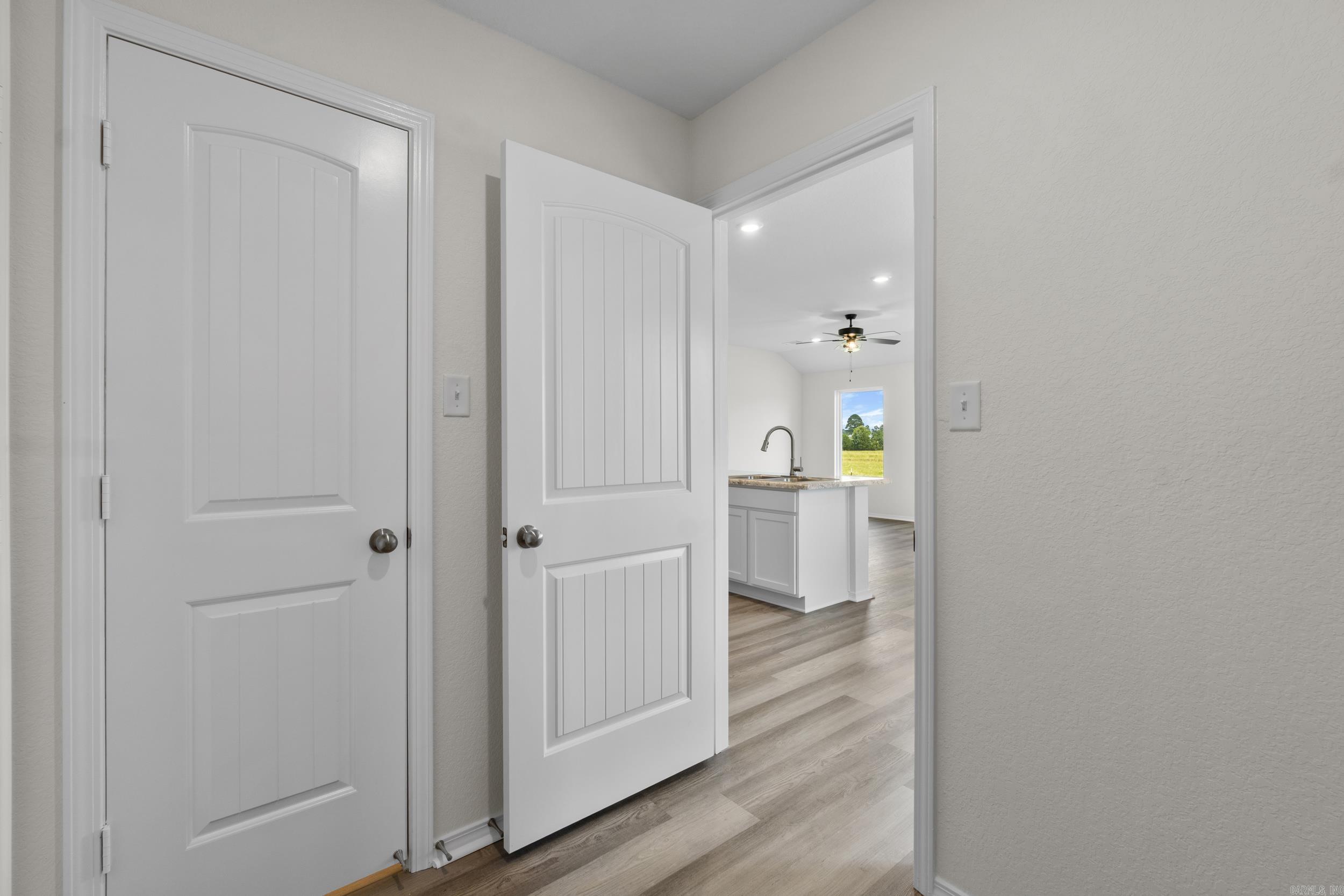 HILL FARM - Residential