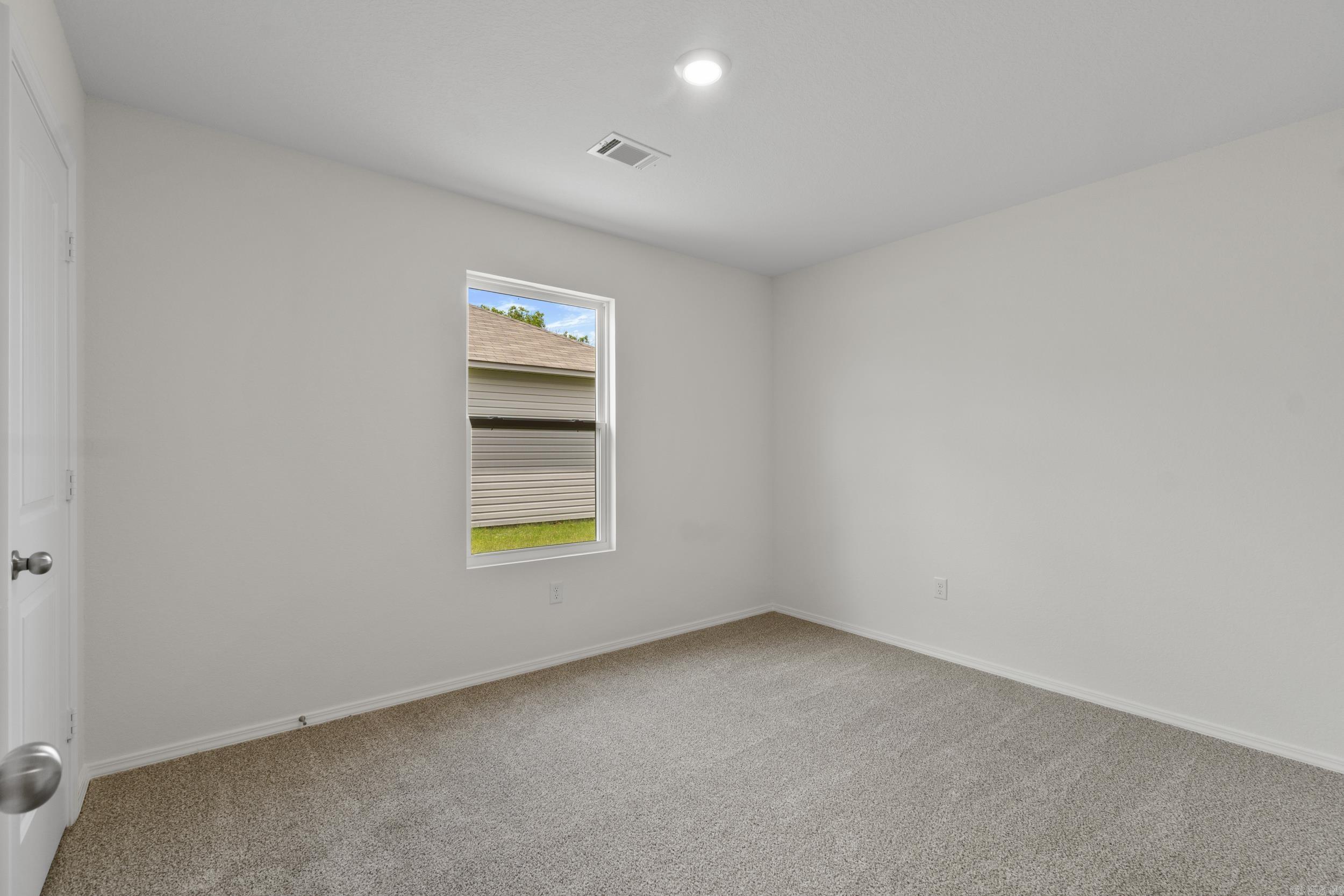 HILL FARM - Residential