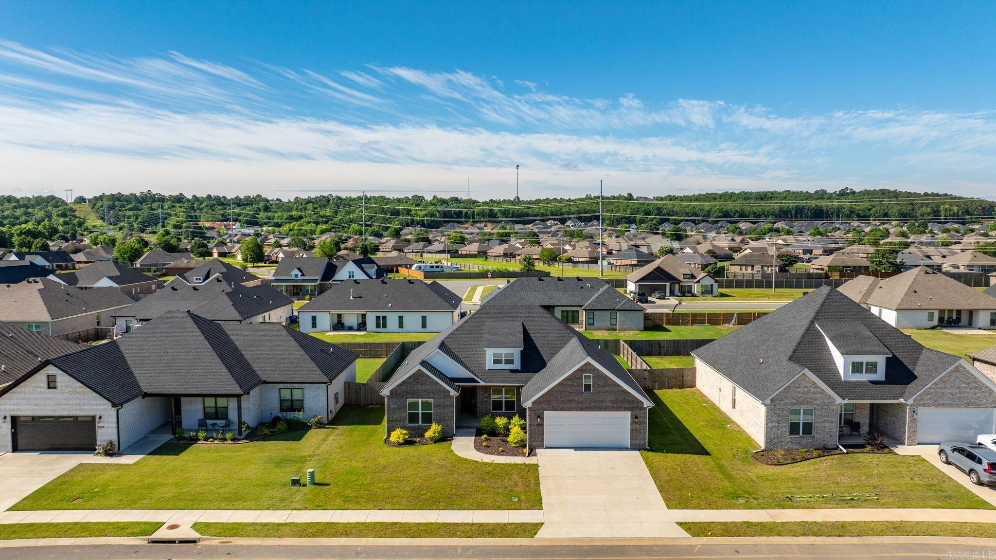 IVY PLACE - Residential