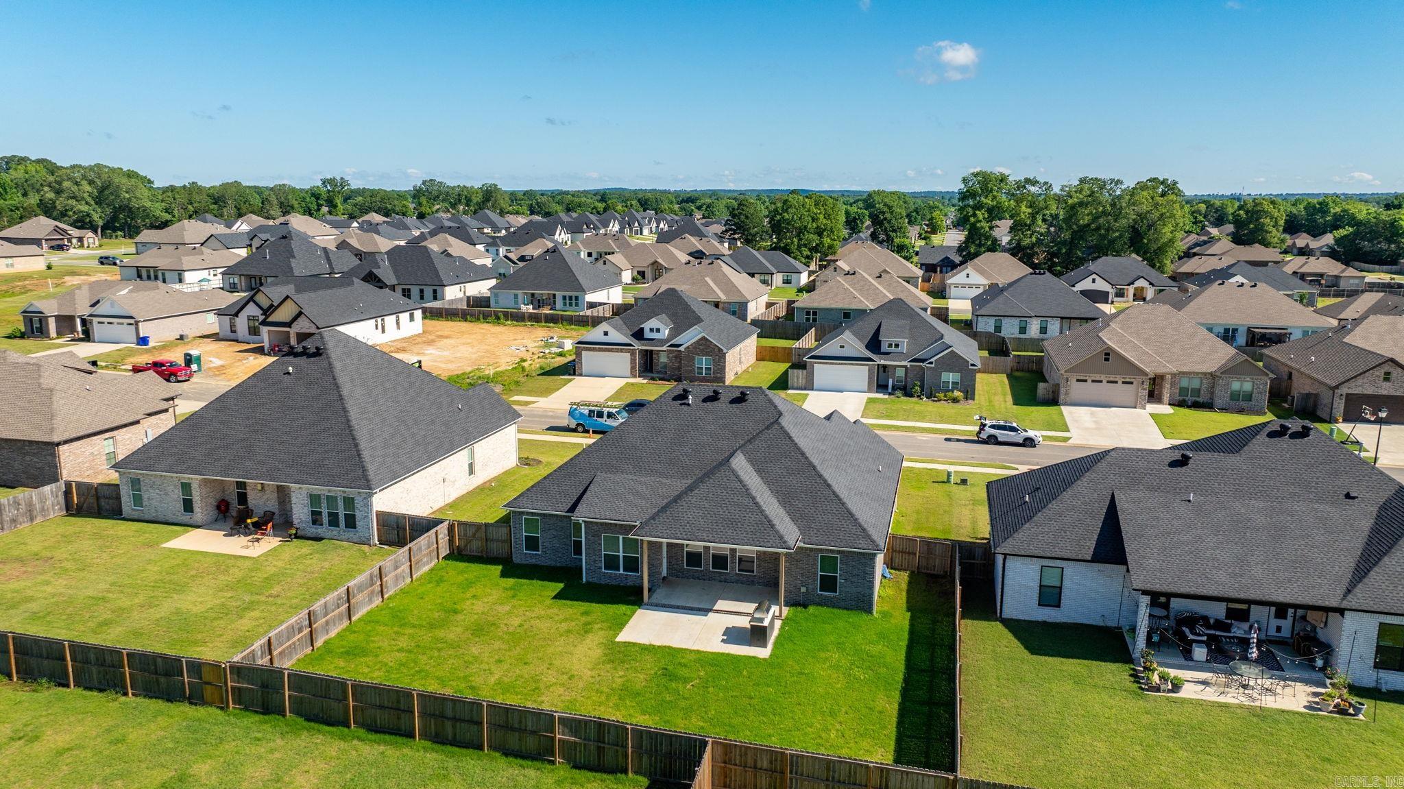 IVY PLACE - Residential