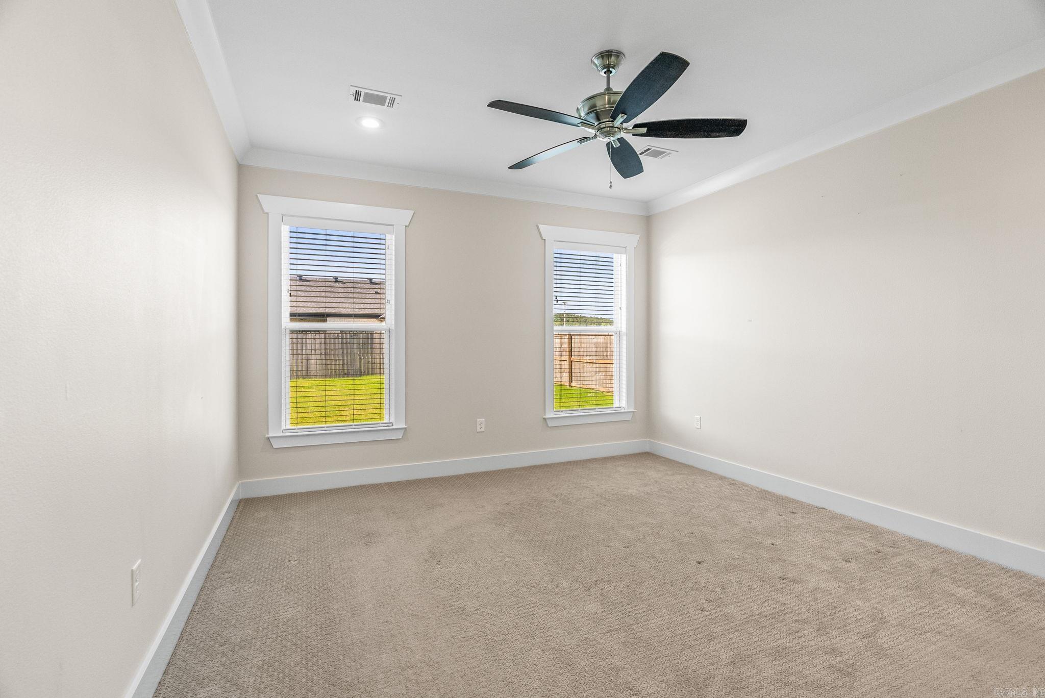 IVY PLACE - Residential