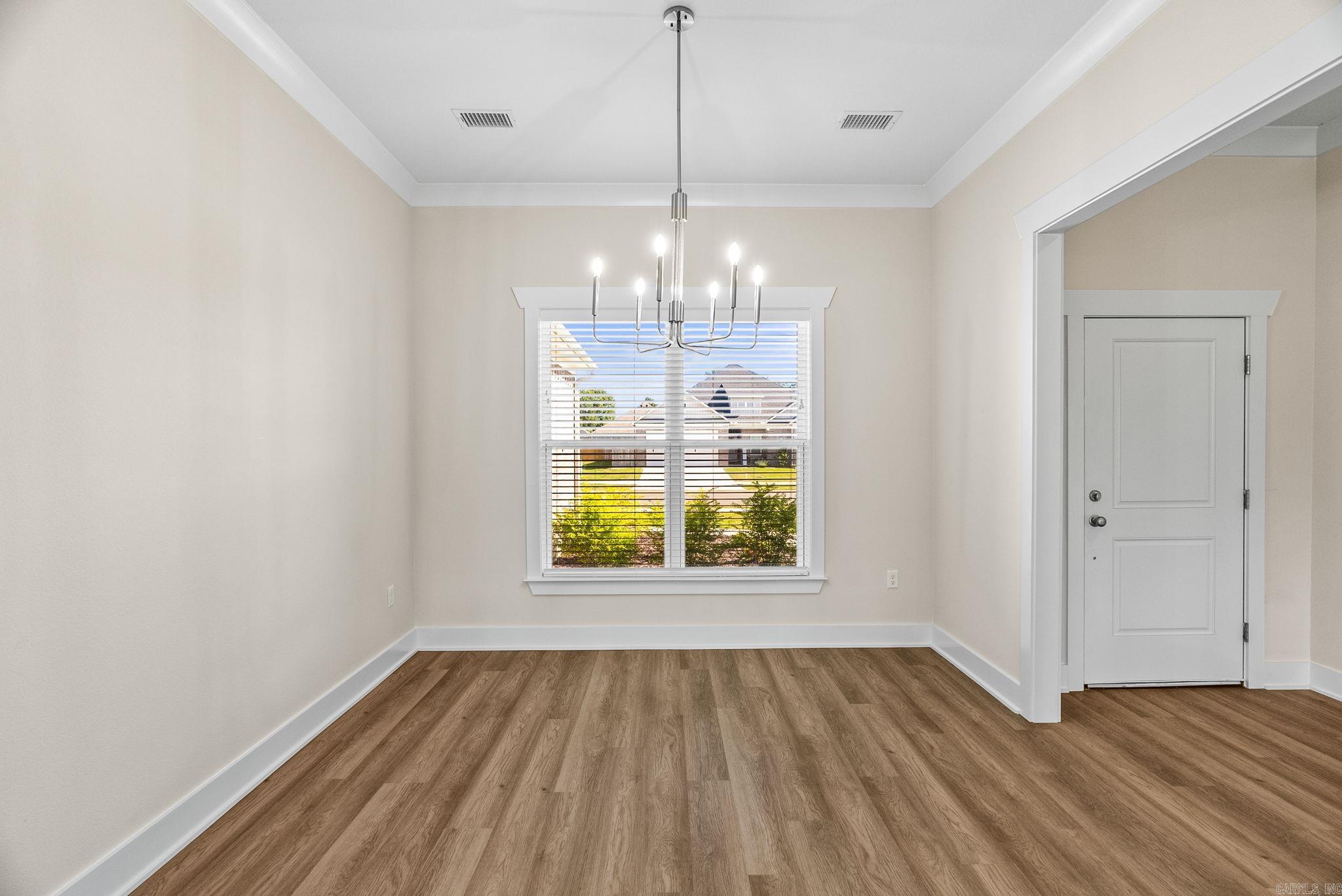 IVY PLACE - Residential