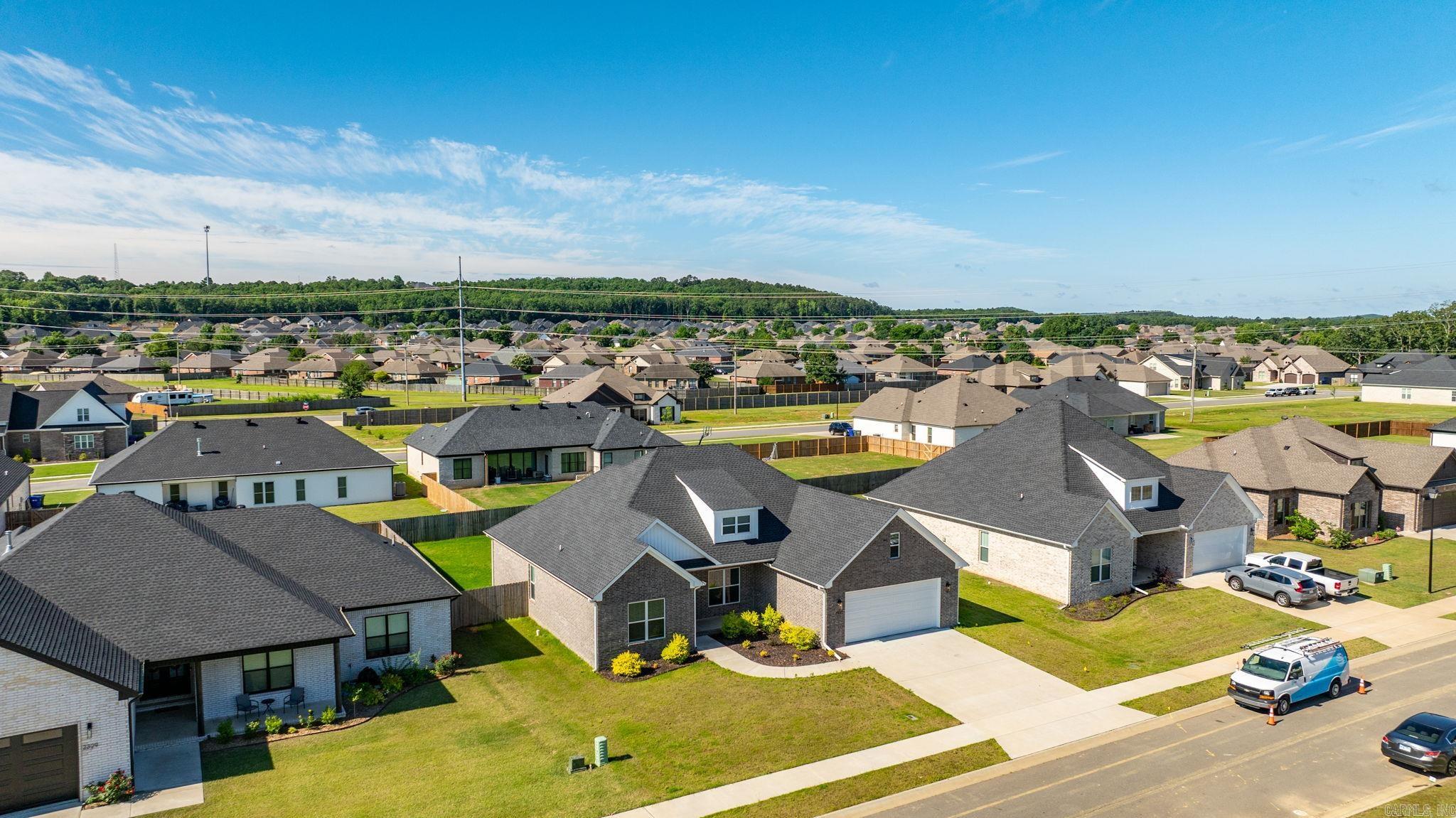 IVY PLACE - Residential