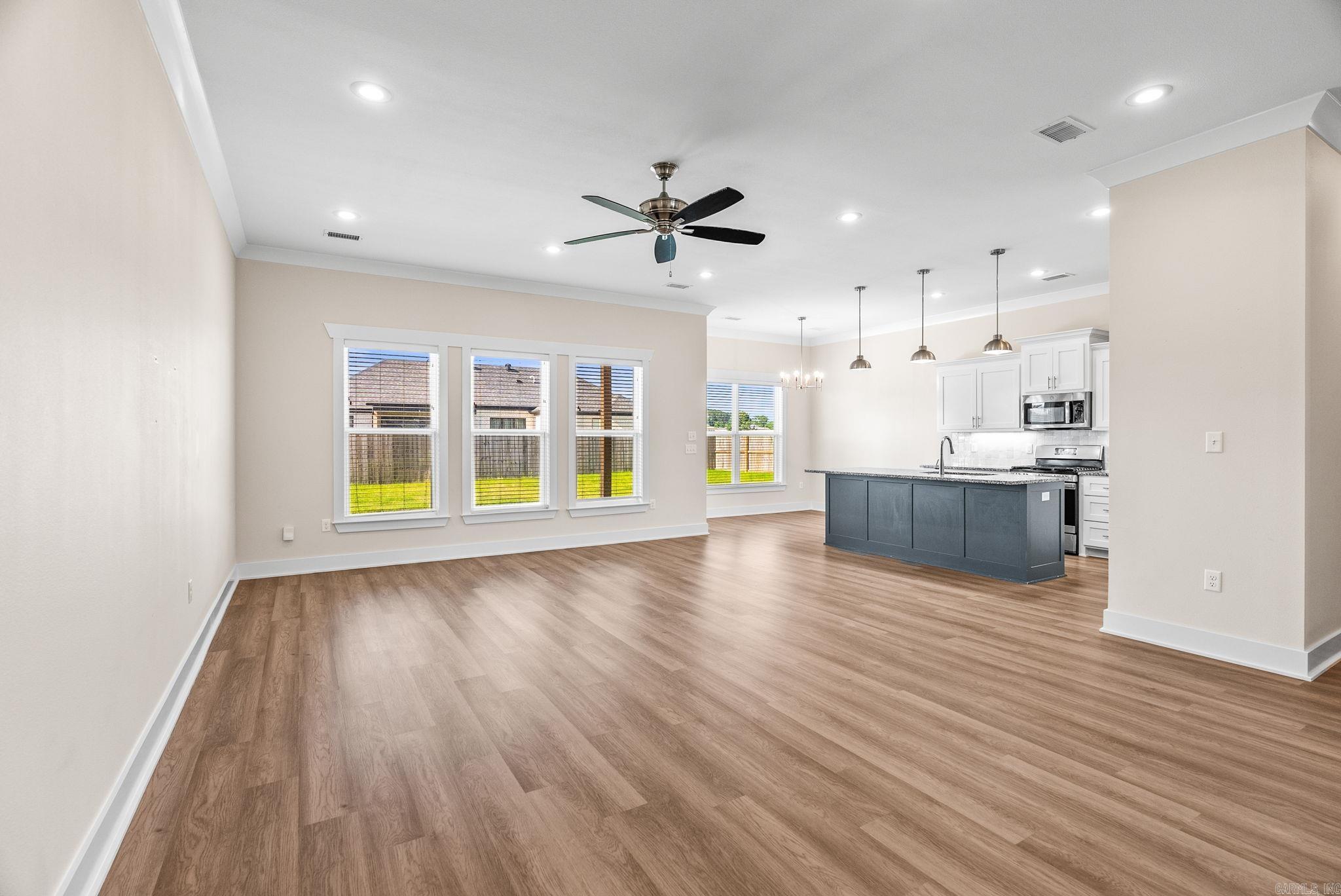 IVY PLACE - Residential