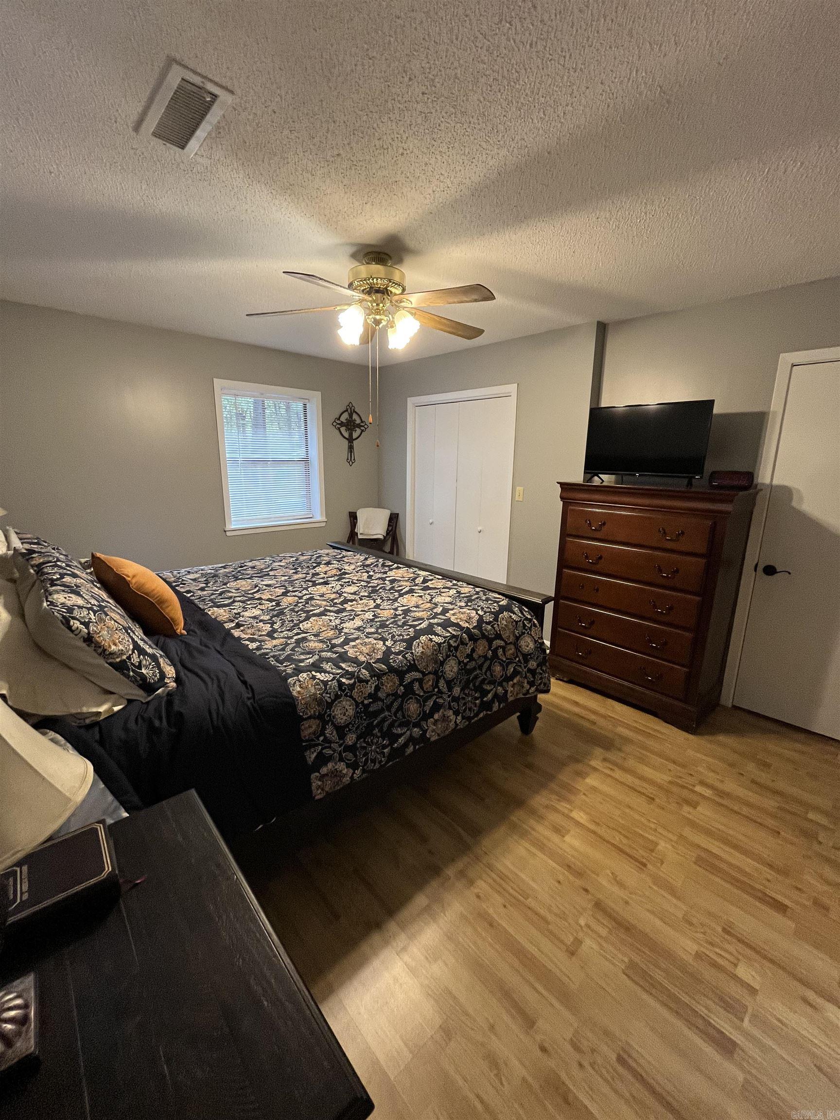 Greers Ferry - Residential