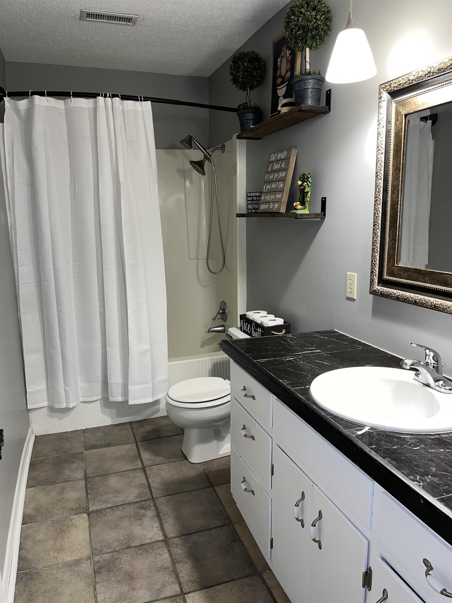 Greers Ferry - Residential