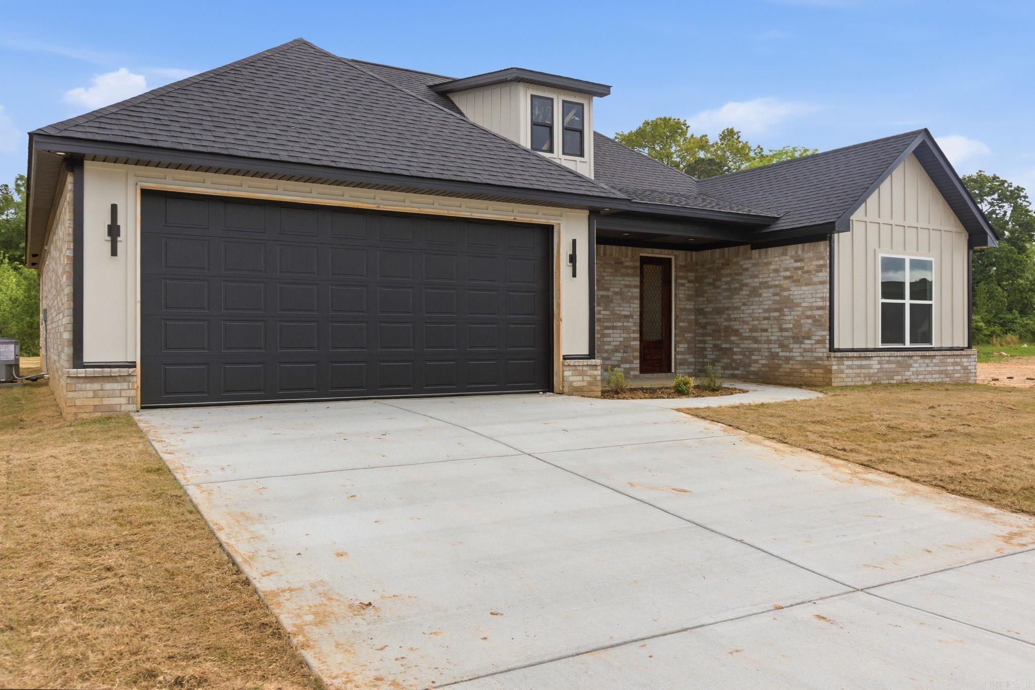 SARATOGA PLACE SUBDIVISION - Residential