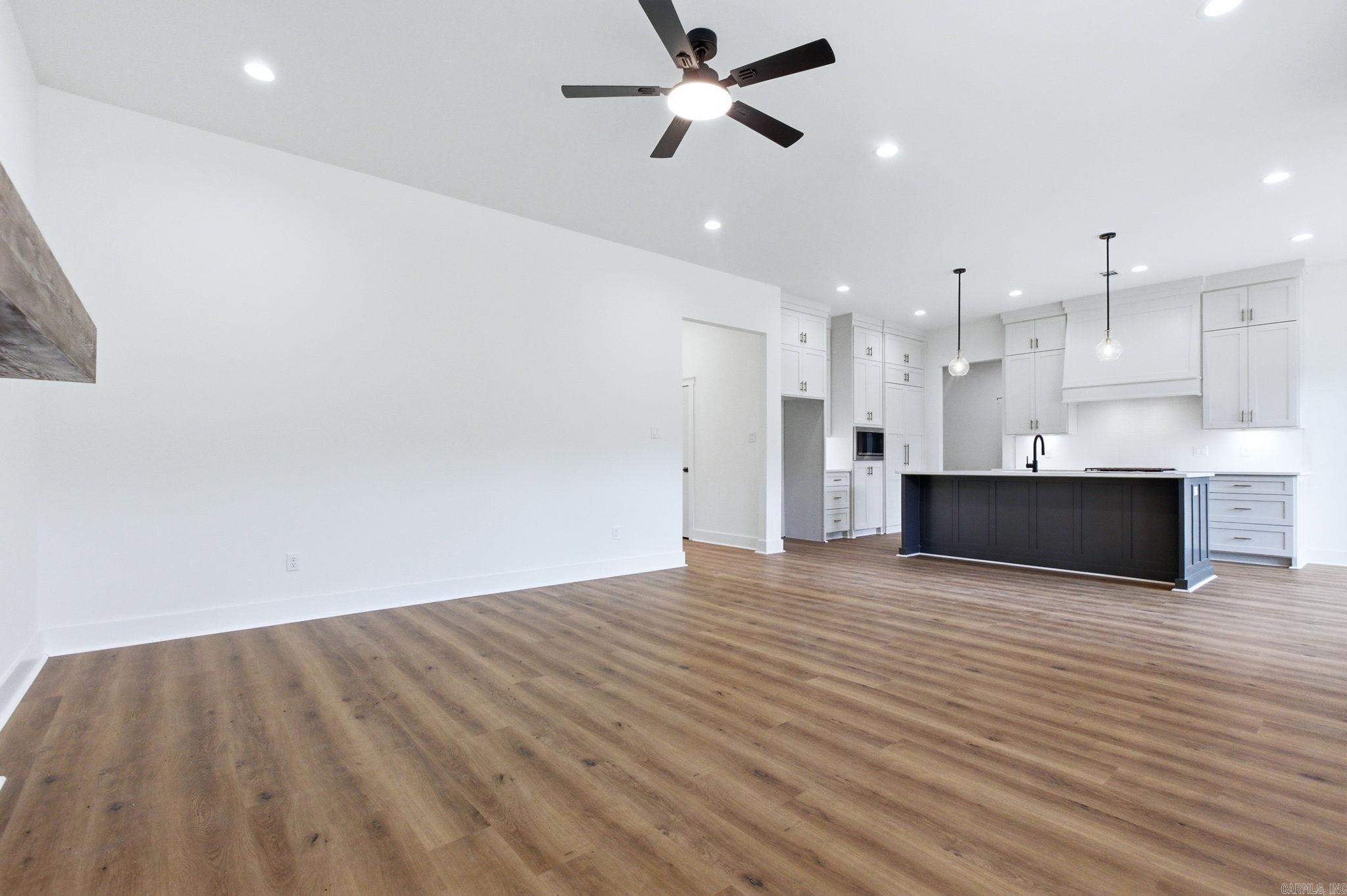 SARATOGA PLACE SUBDIVISION - Residential