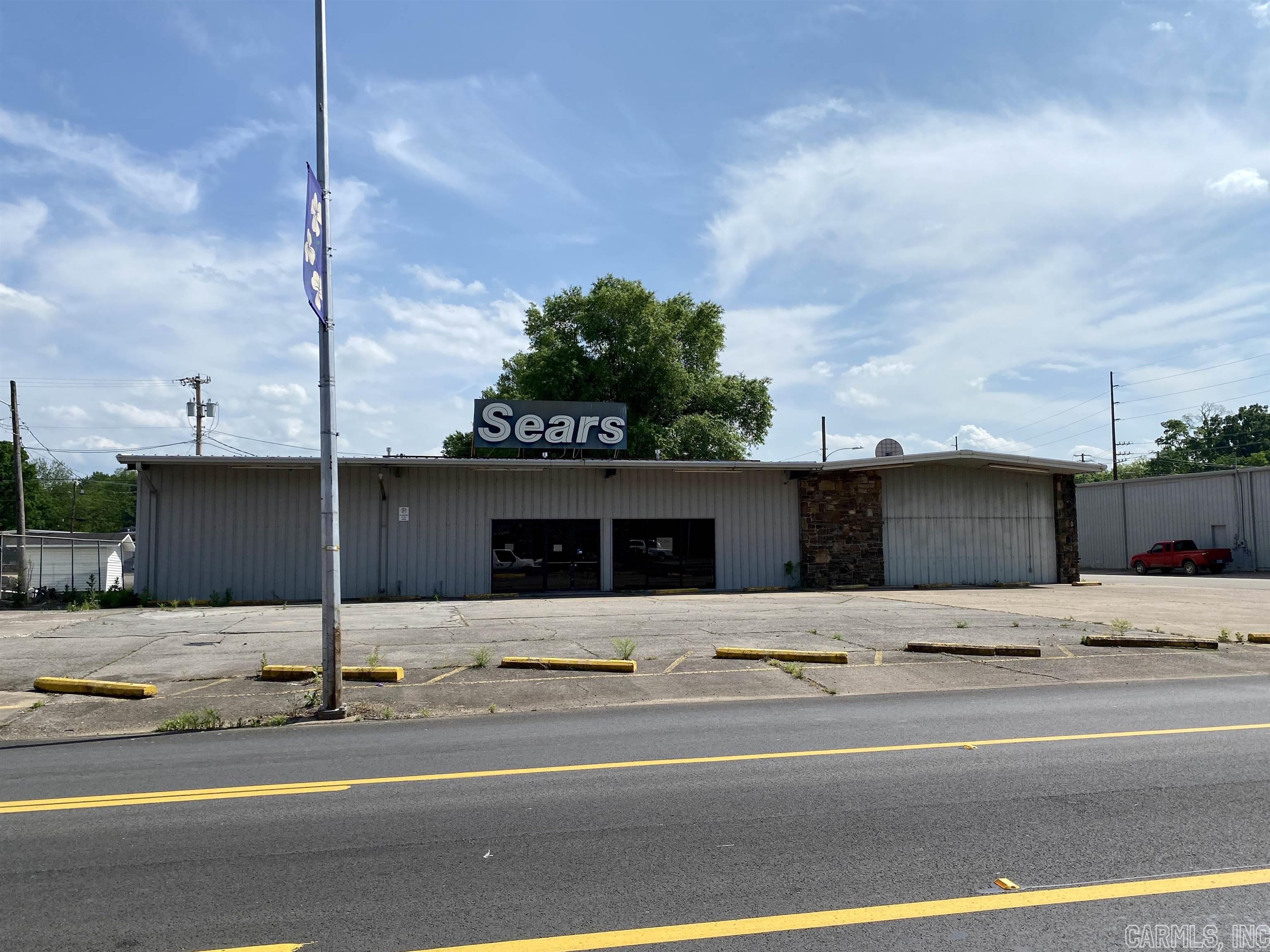 Metes & Bounds - Commercial Sale