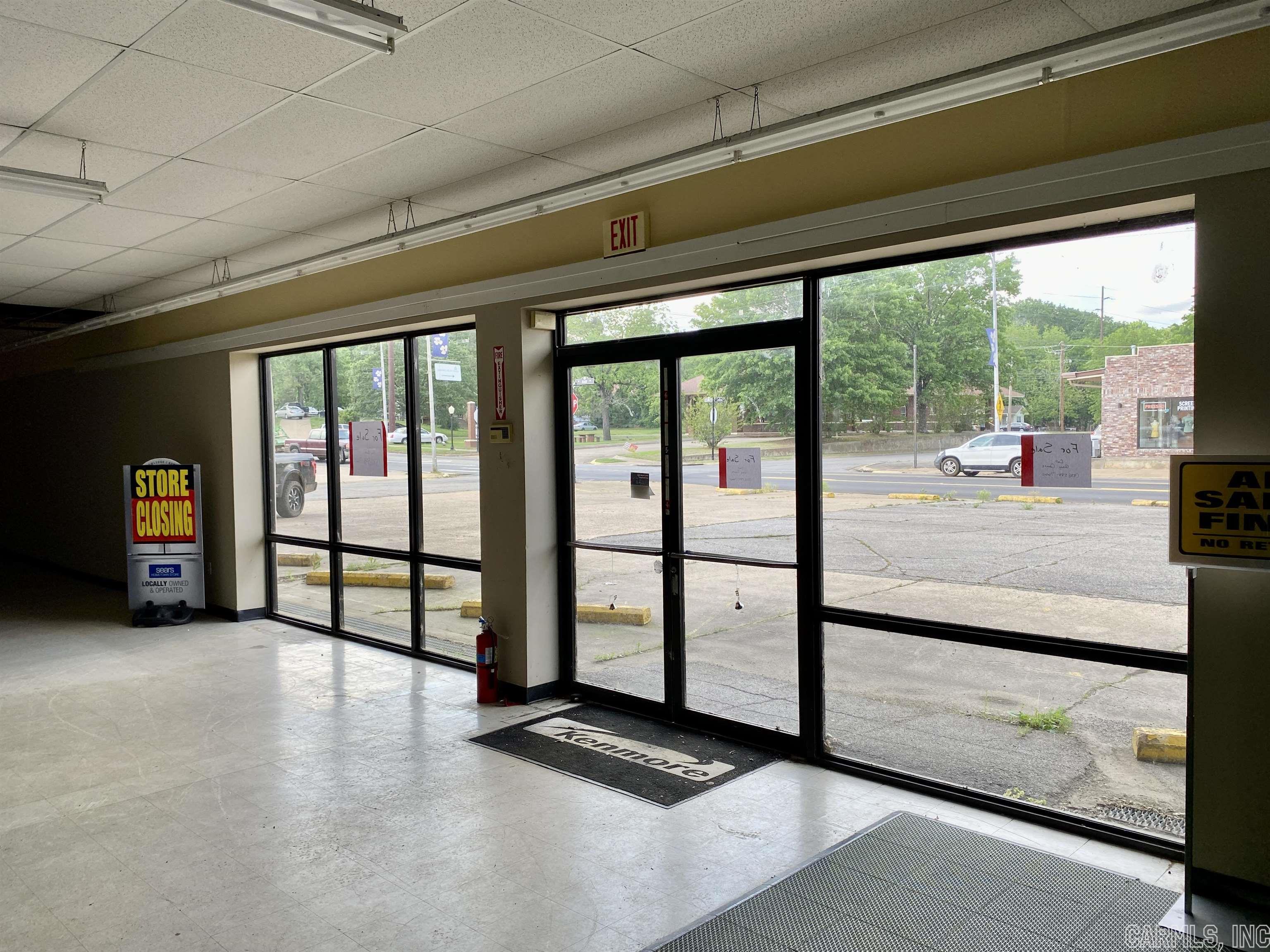 Metes & Bounds - Commercial Sale