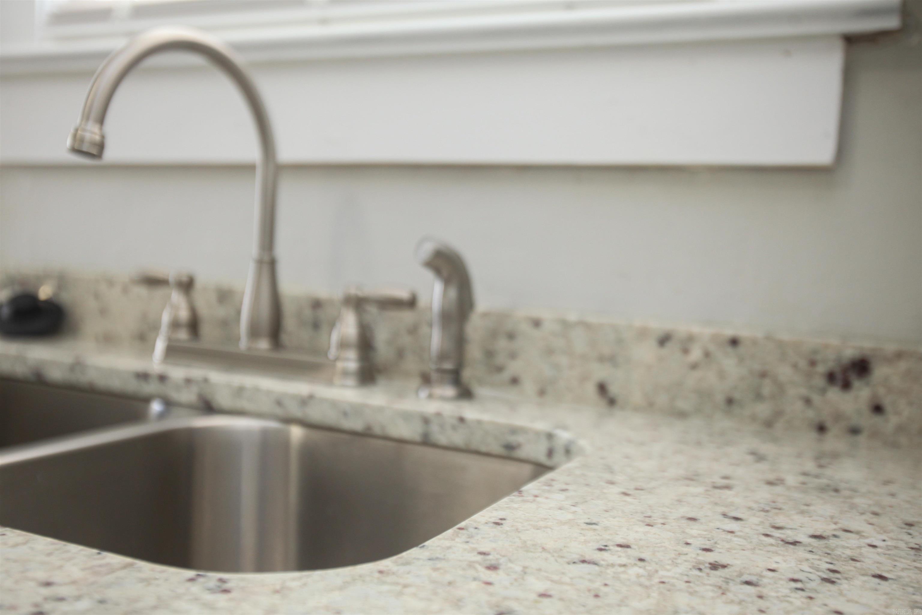 Missouri Pacific - Residential Lease