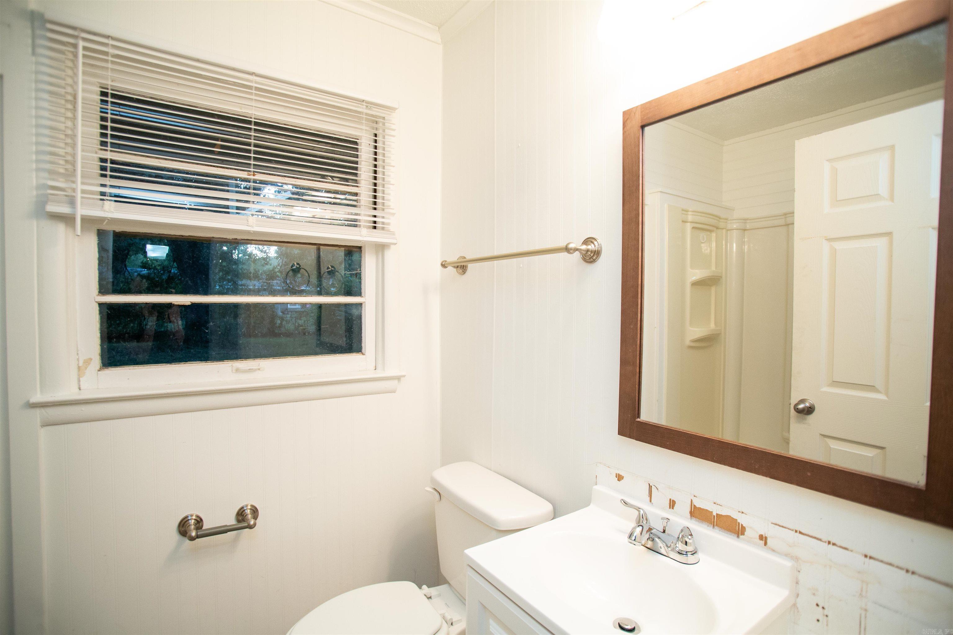 Barrow John 2L - Residential Lease