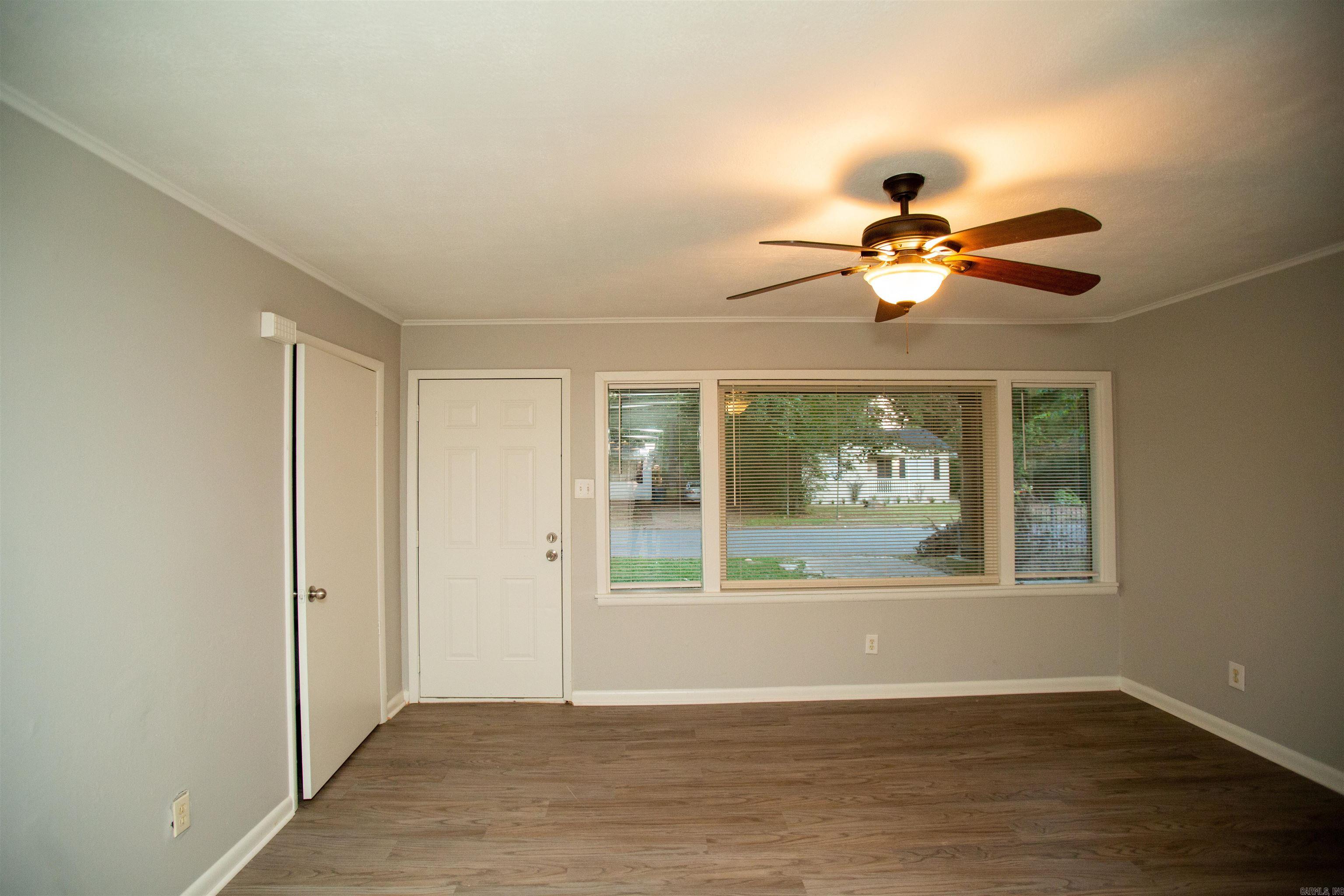 Barrow John 2L - Residential Lease