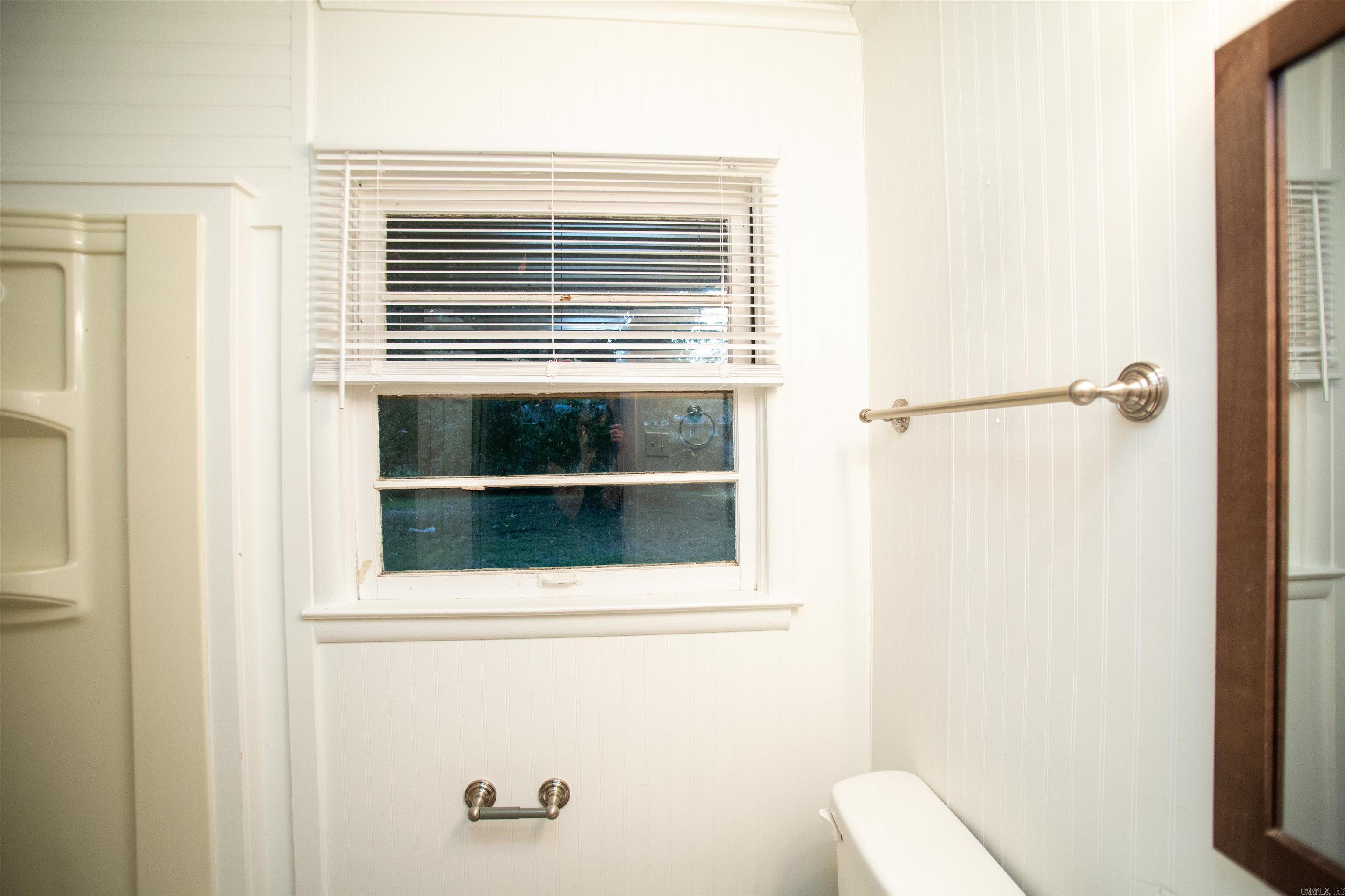 Barrow John 2L - Residential Lease