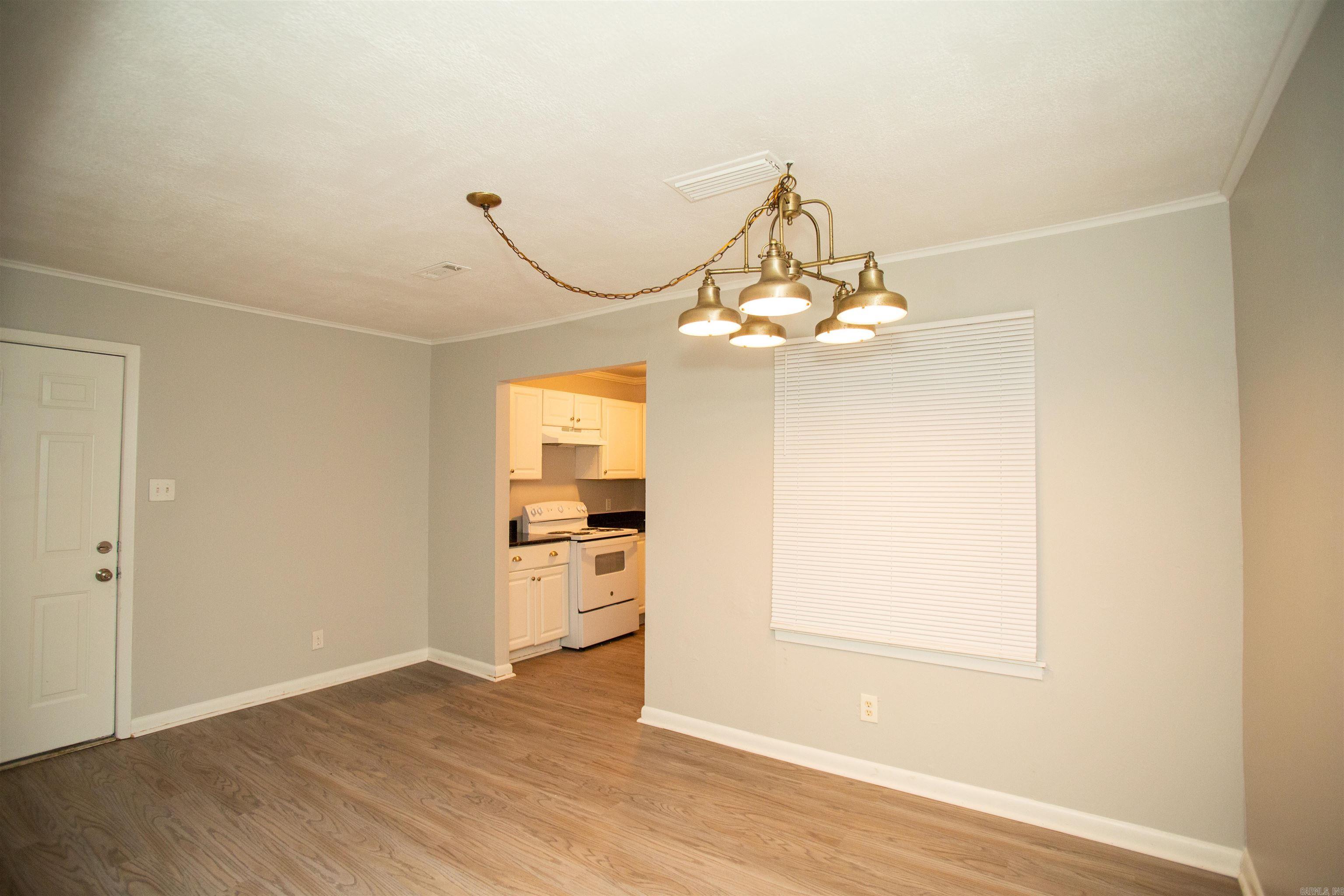 Barrow John 2L - Residential Lease