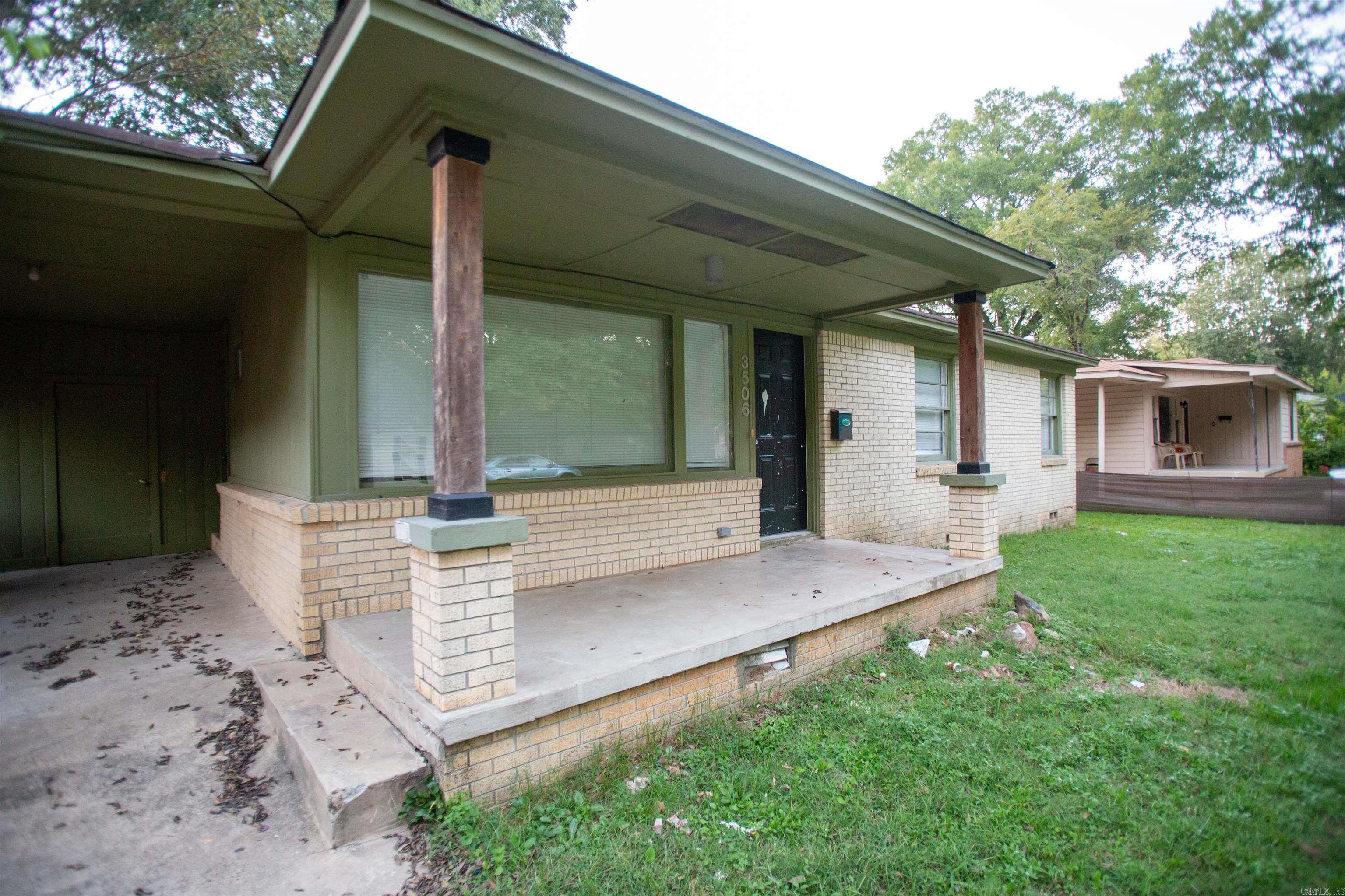 Barrow John 2L - Residential Lease