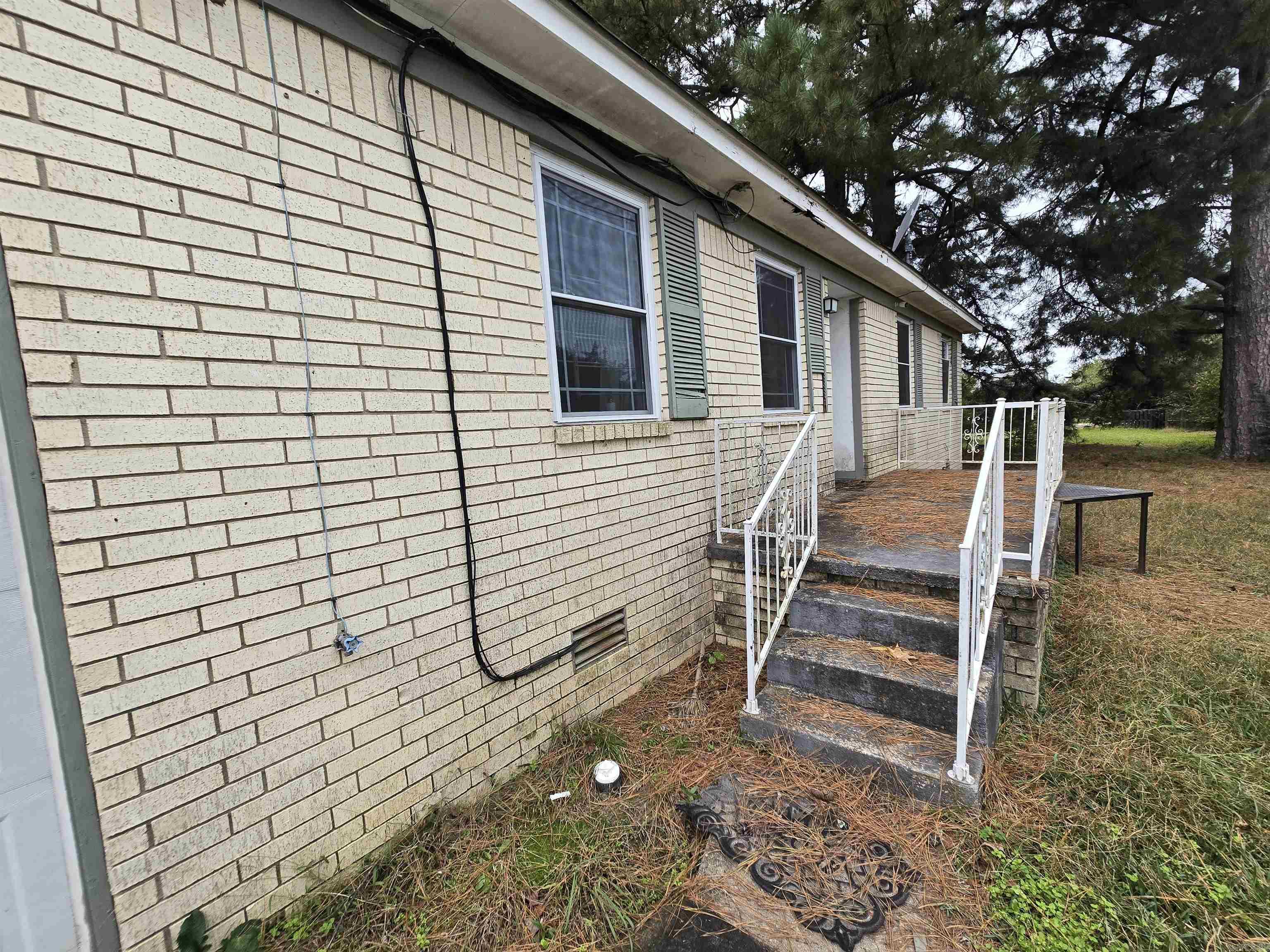 HARWELL R F - Residential