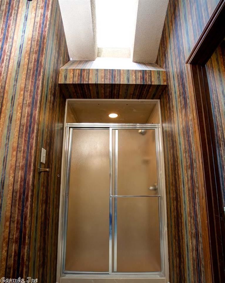 The Landing of Cook Mountain - Residential