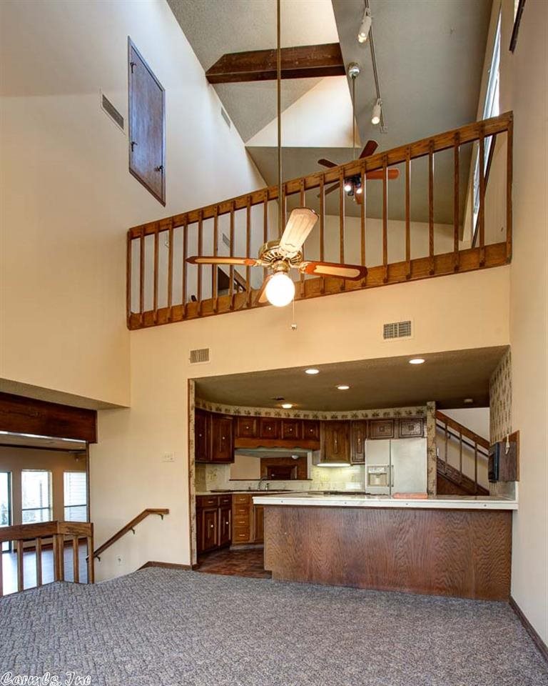 The Landing of Cook Mountain - Residential