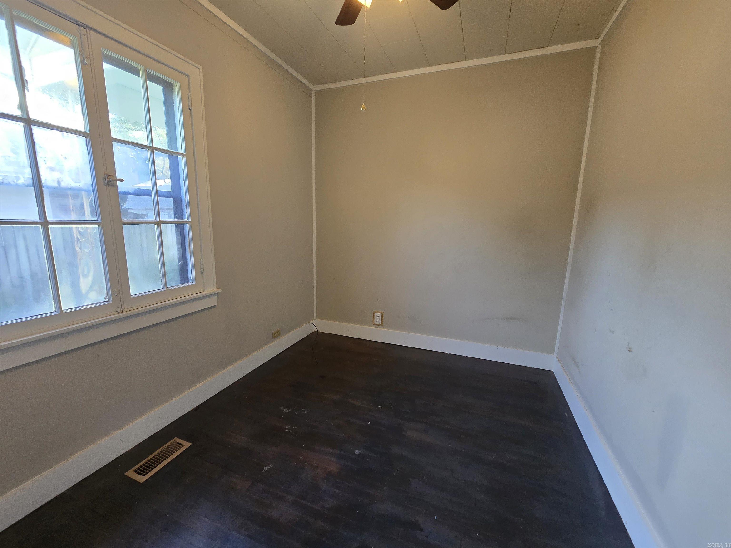 SCHOOL ADDN - Residential Lease