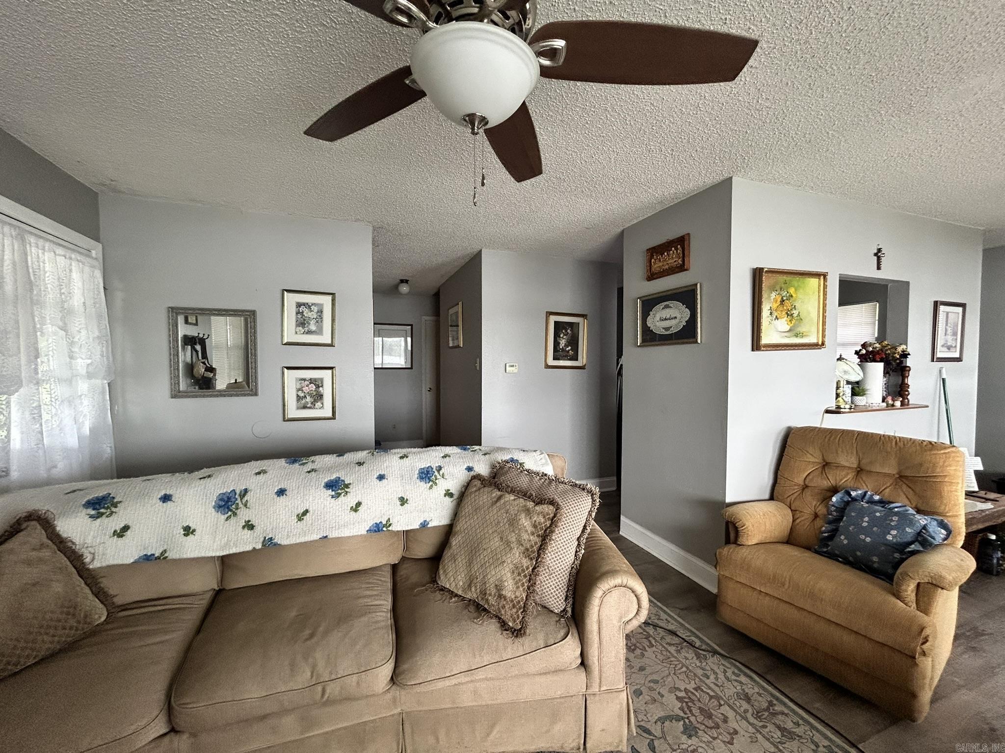RIVERSIDE PARK - Residential