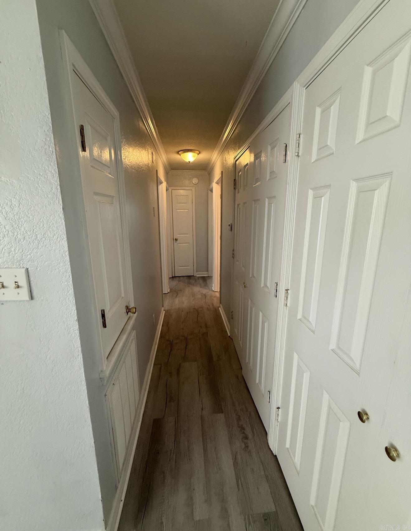 FORREST HILLS - Residential