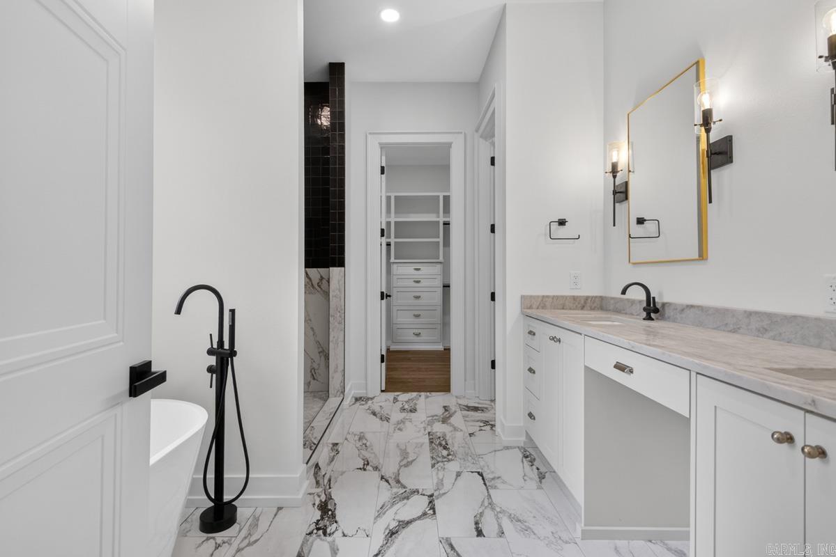 SUNGATE SUBDIVISION - Residential