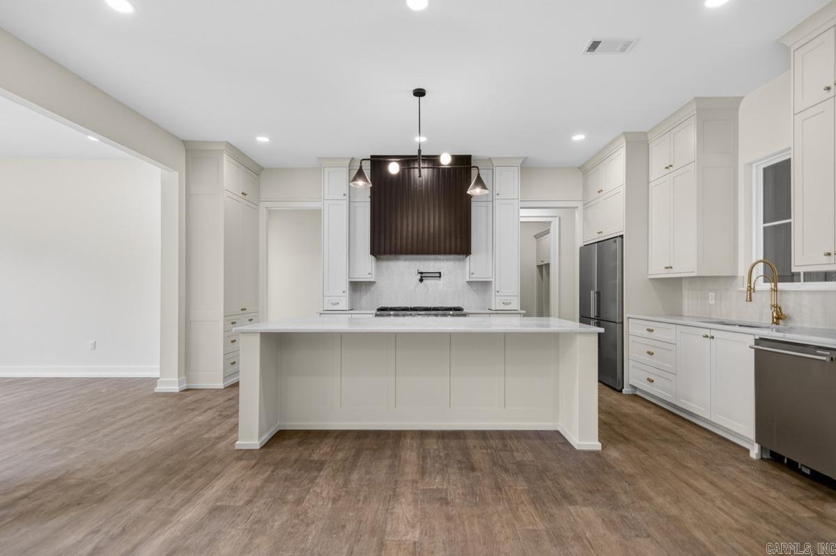 SUNGATE SUBDIVISION - Residential