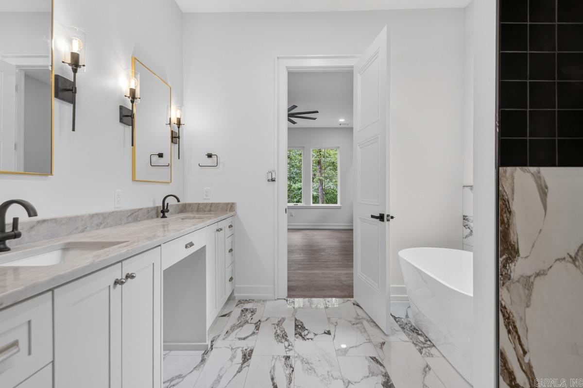 SUNGATE SUBDIVISION - Residential