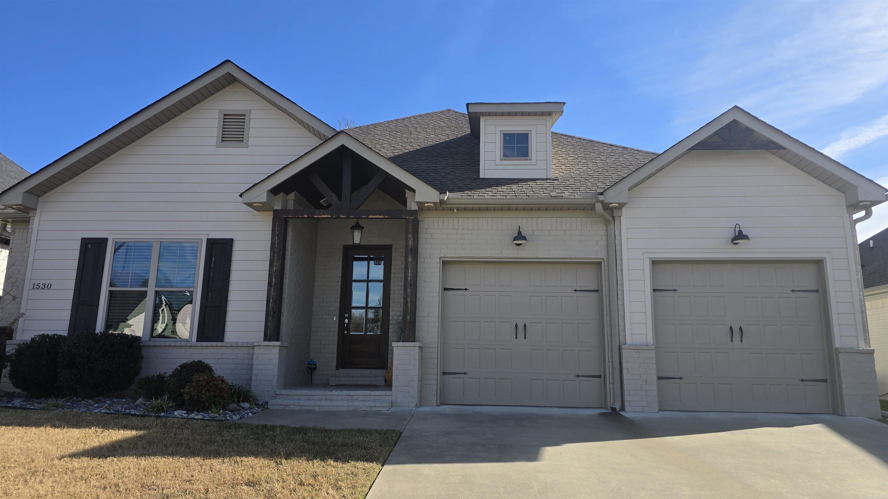 Charleston Place - Residential