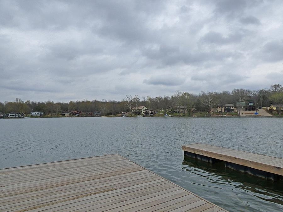 WEST LAKES ESTATES 2ND - Residential