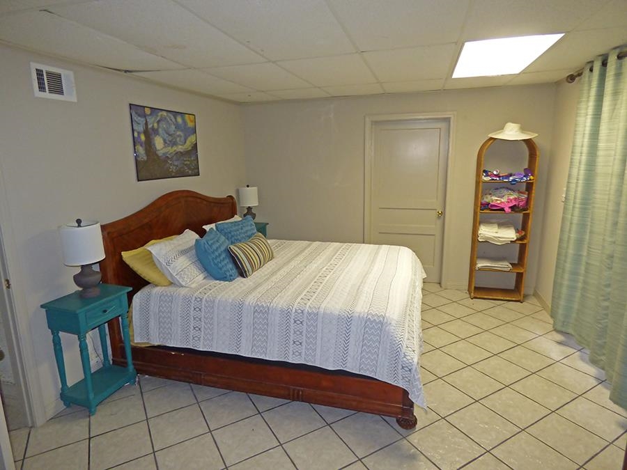 WEST LAKES ESTATES 2ND - Residential