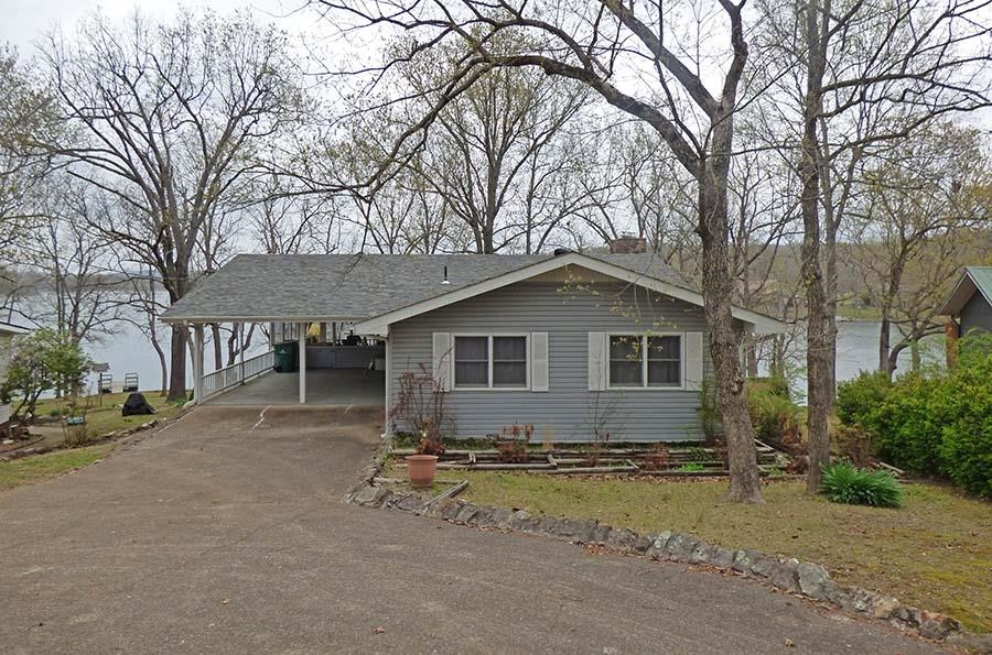 WEST LAKES ESTATES 2ND - Residential