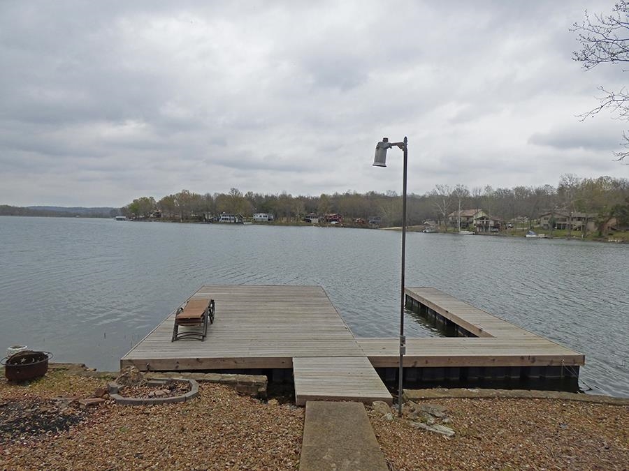 WEST LAKES ESTATES 2ND - Residential