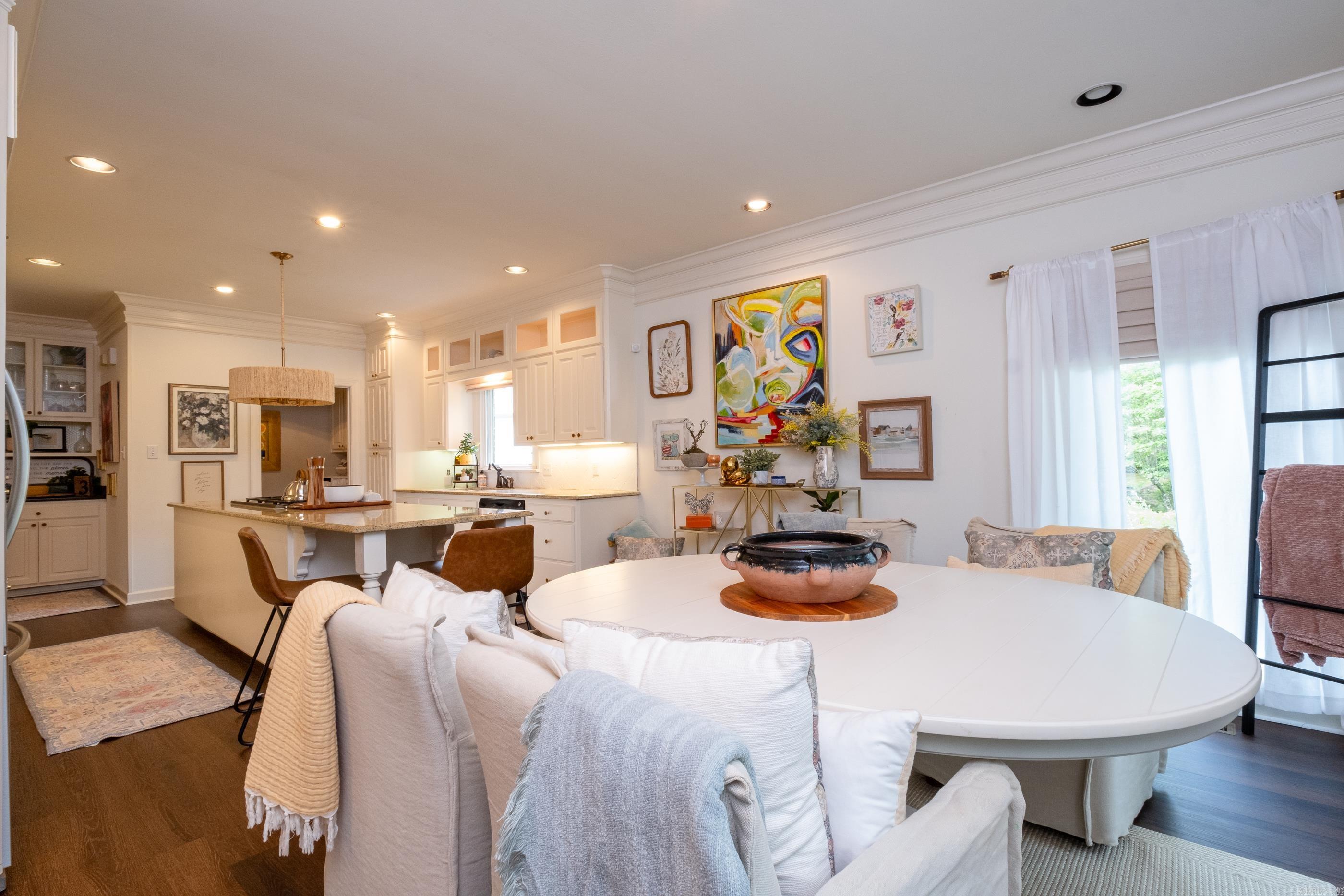 CHENAL VALLEY THE OAKS - Residential