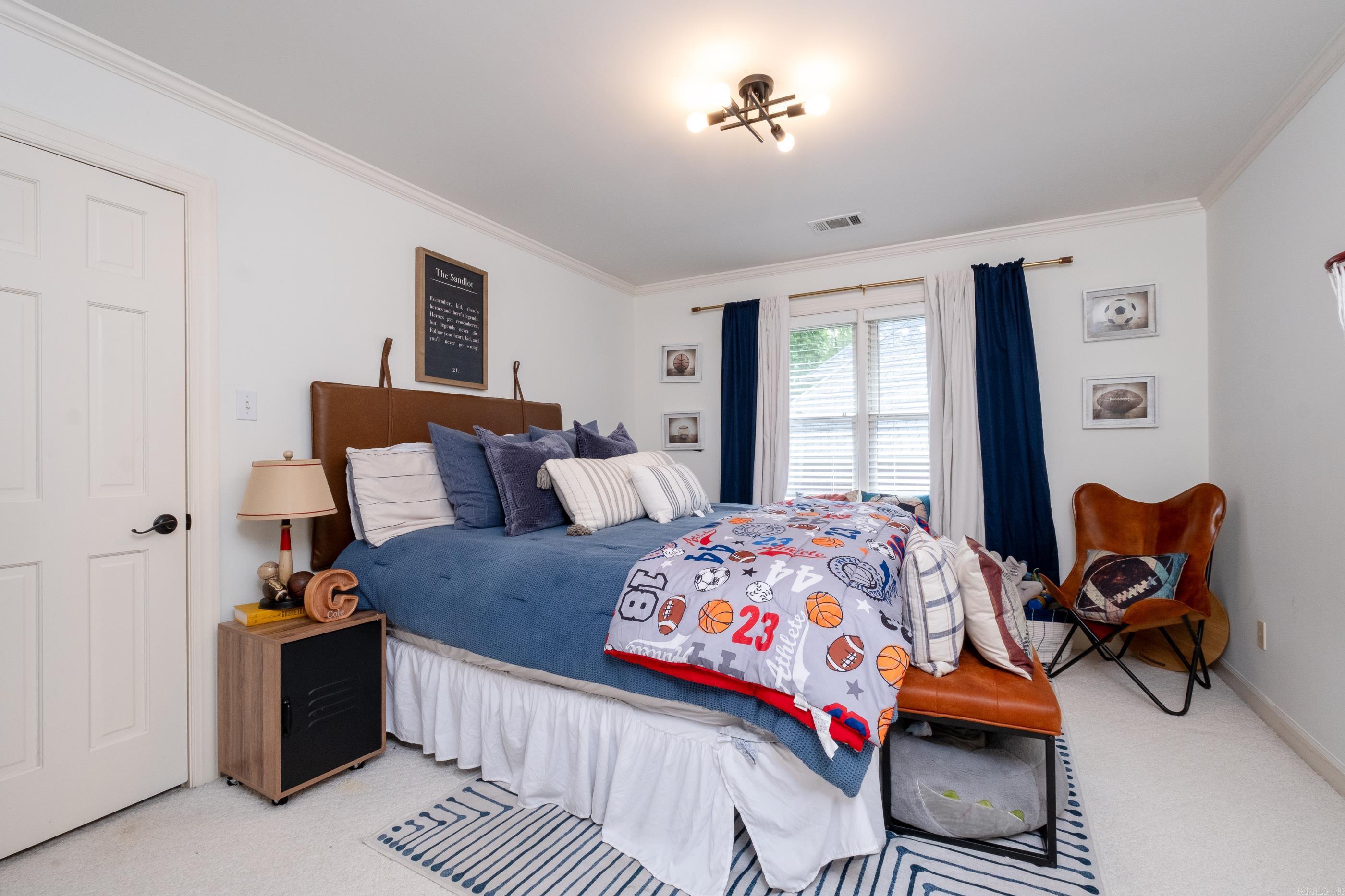 CHENAL VALLEY THE OAKS - Residential