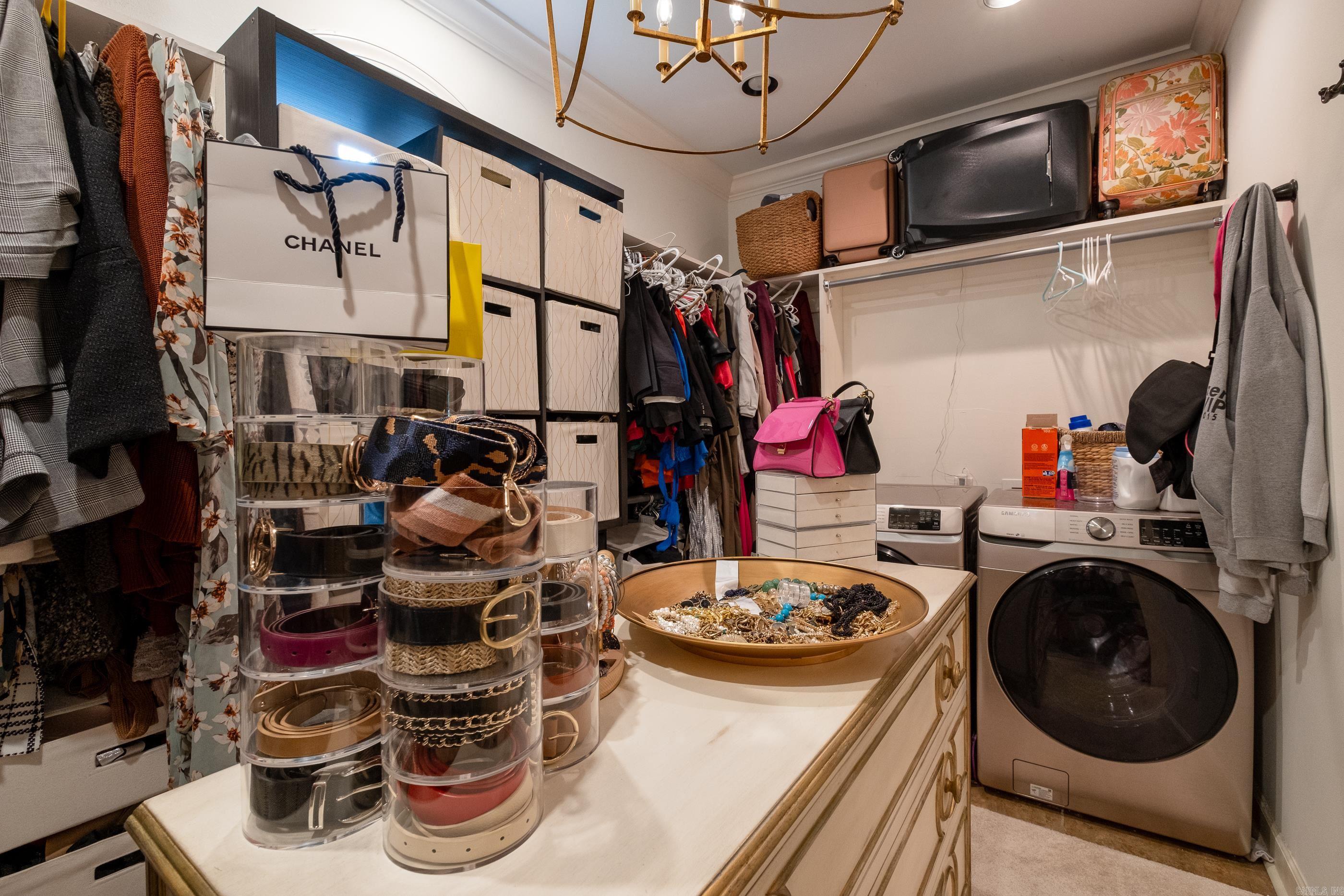 CHENAL VALLEY THE OAKS - Residential