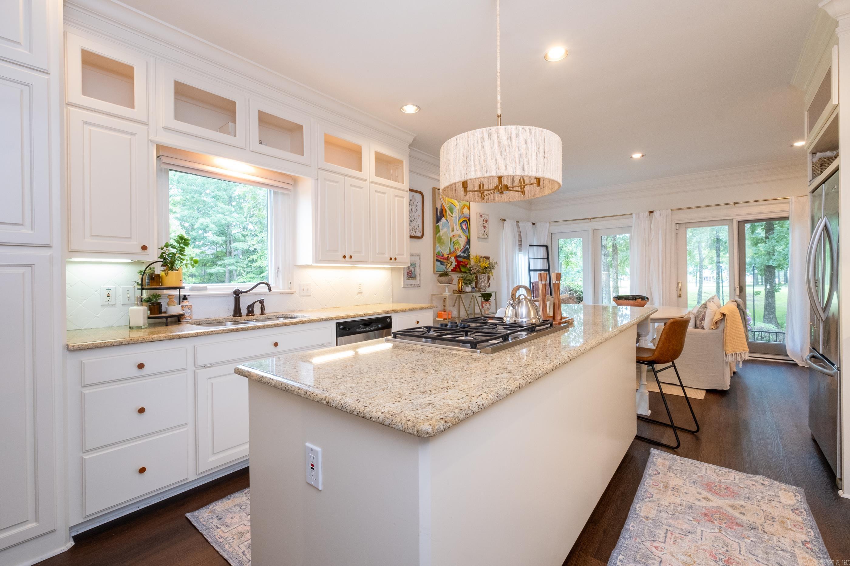 CHENAL VALLEY THE OAKS - Residential