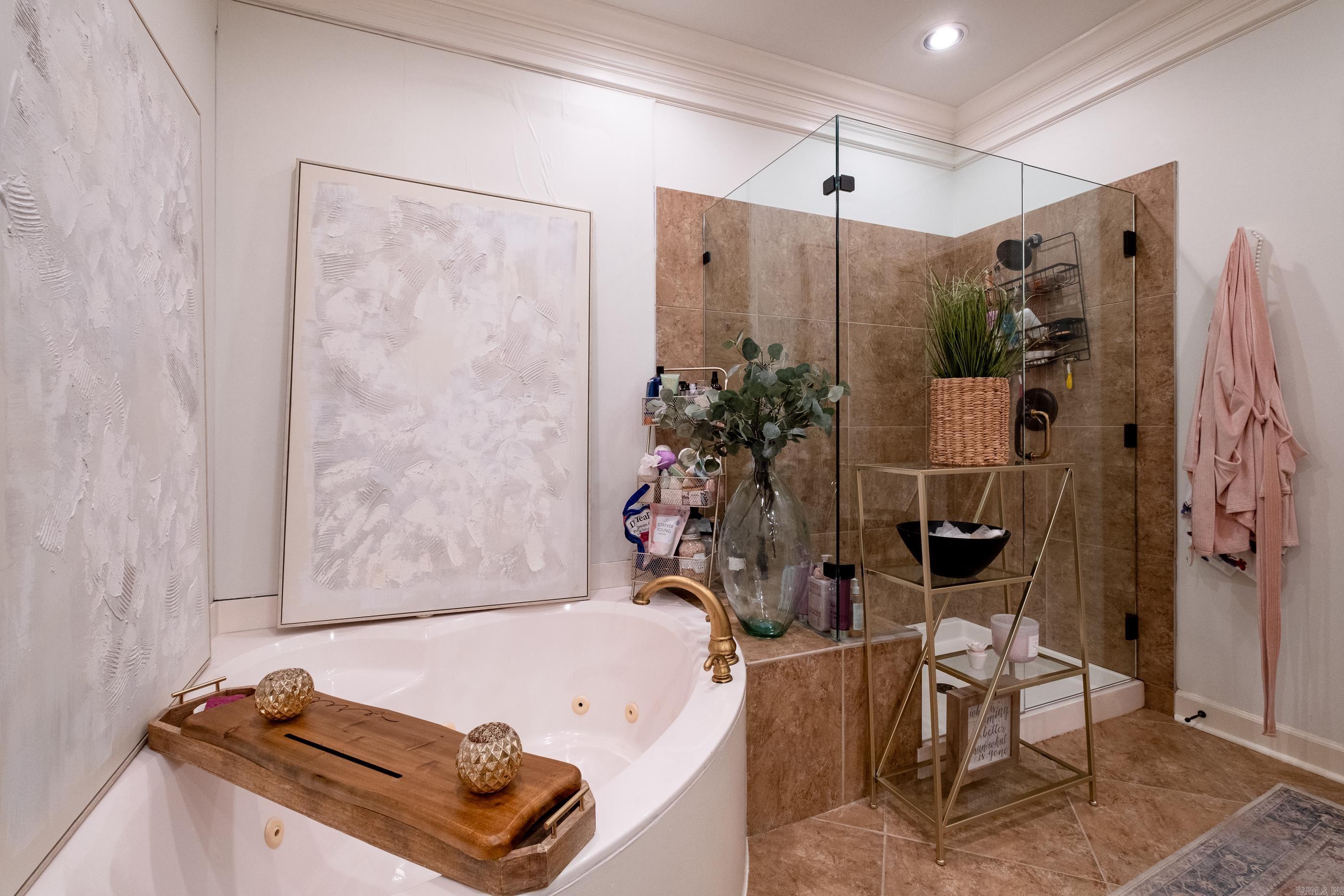 CHENAL VALLEY THE OAKS - Residential