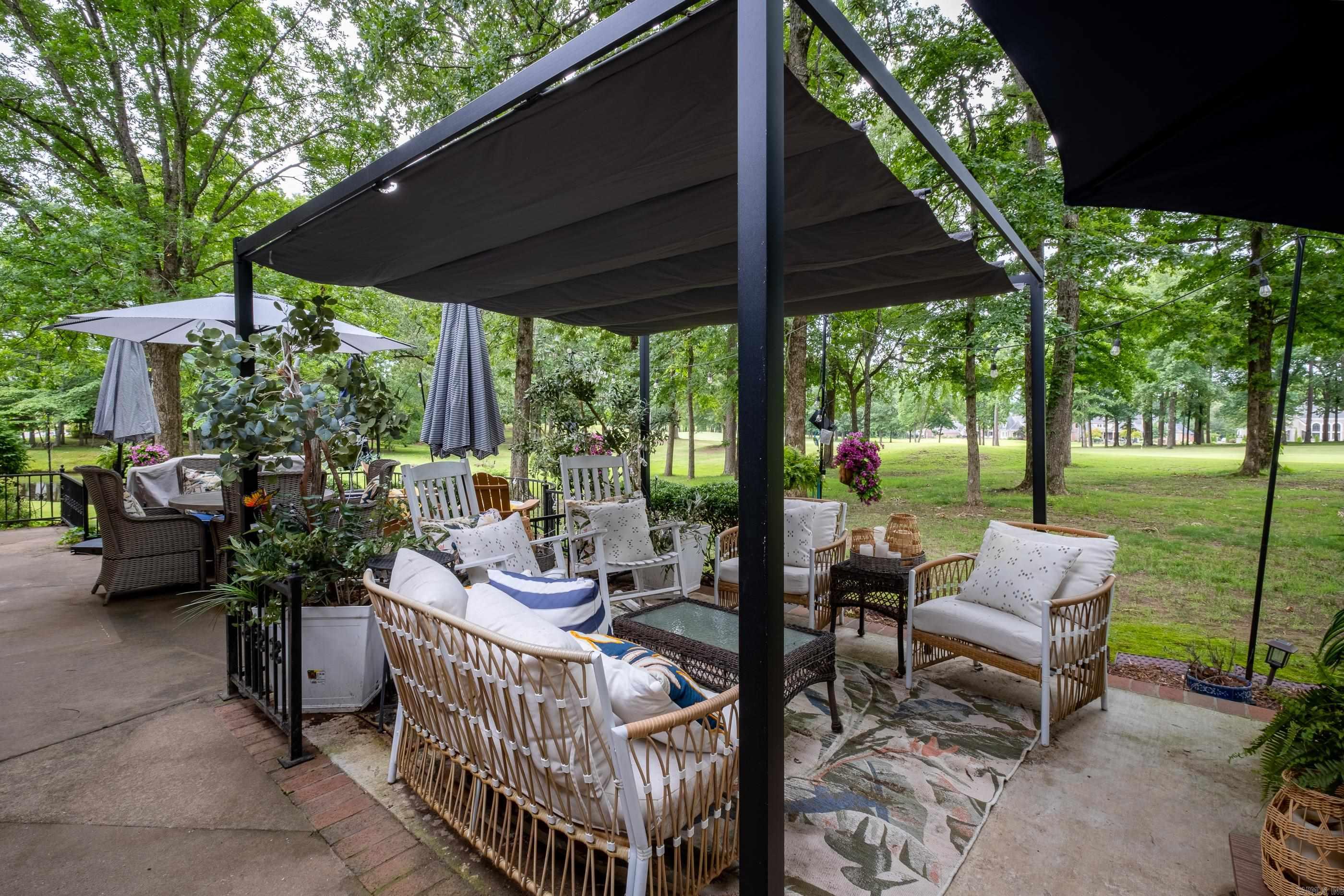 CHENAL VALLEY THE OAKS - Residential