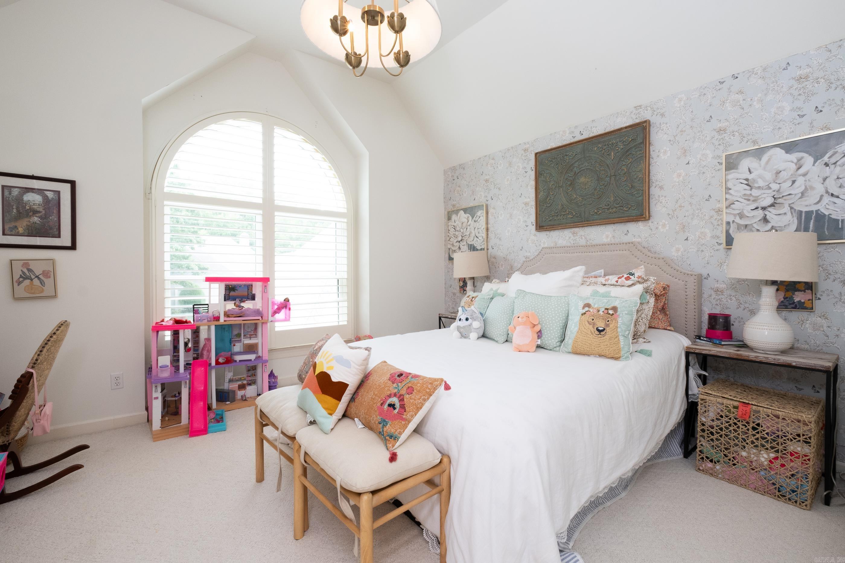 CHENAL VALLEY THE OAKS - Residential