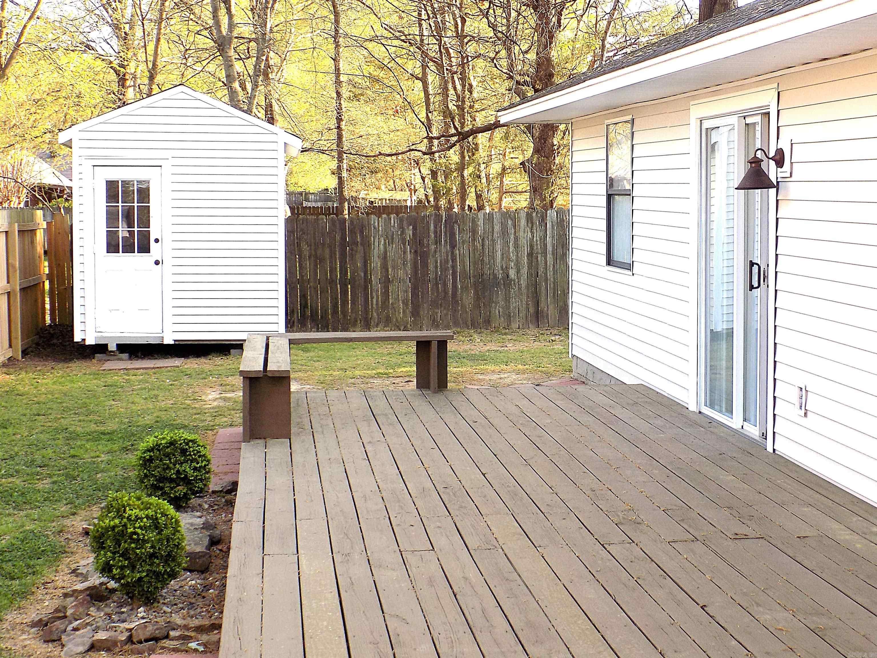 BRIAR SPRINGS - Residential