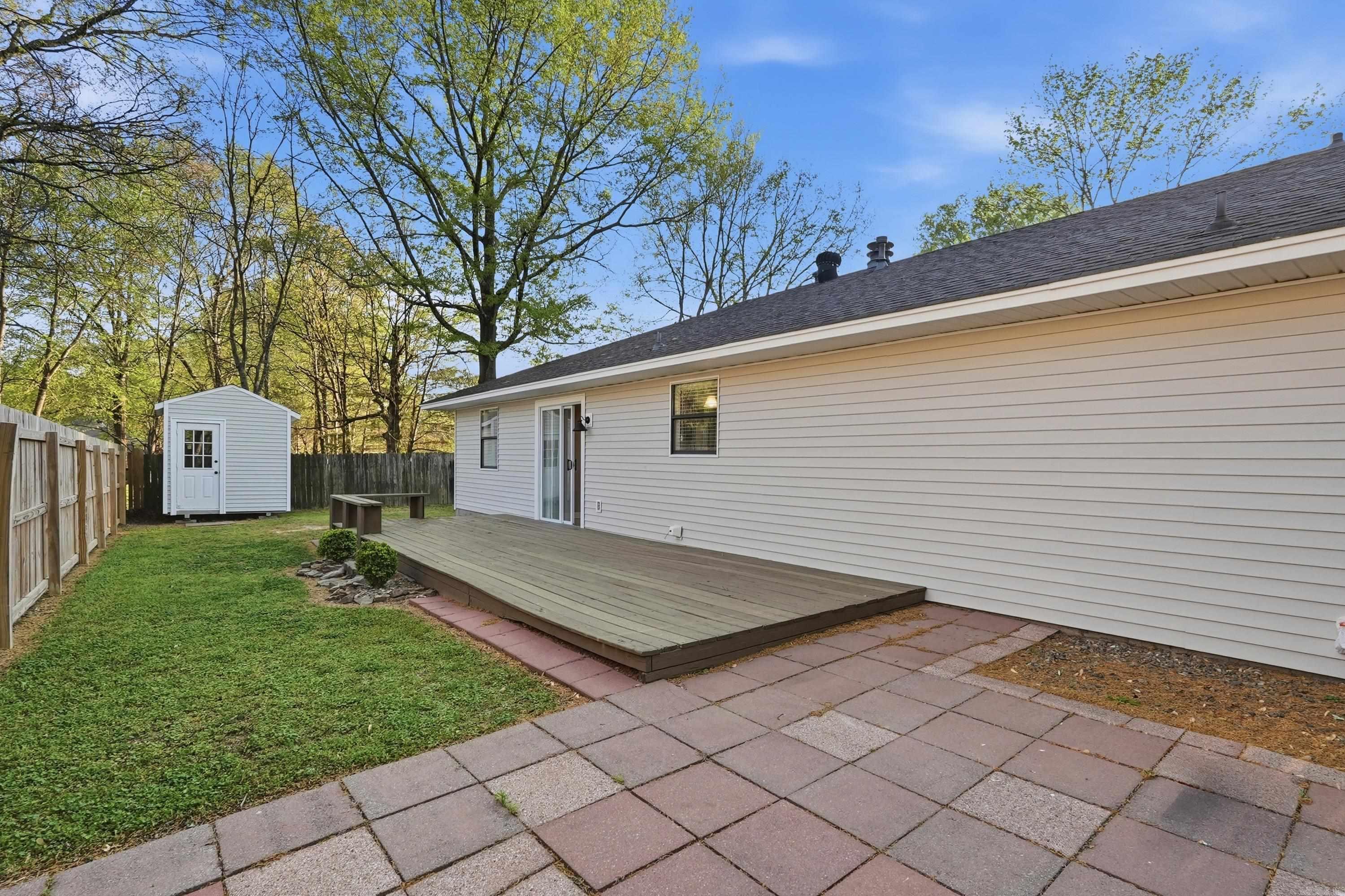 BRIAR SPRINGS - Residential